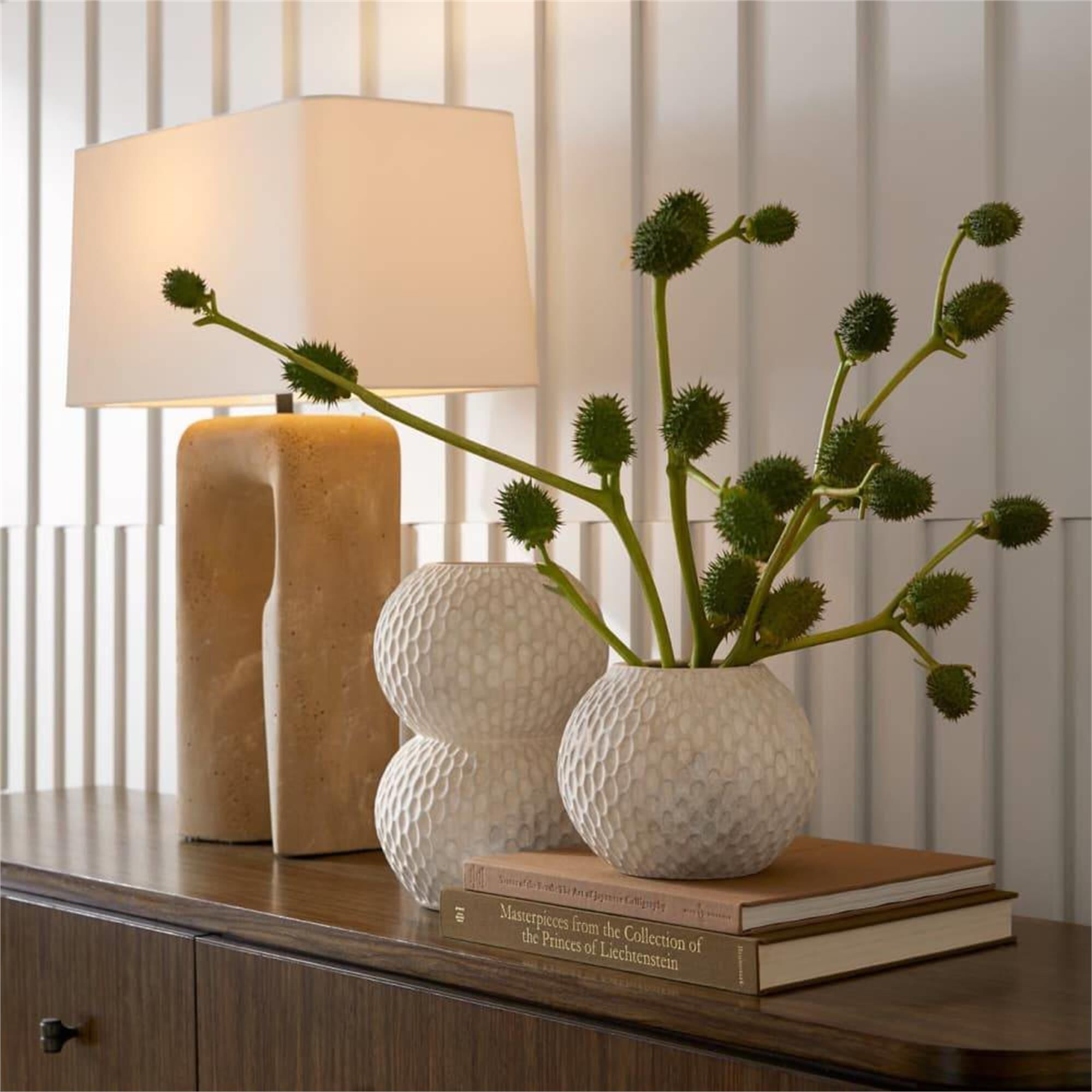 Shown in Egg Shell finish