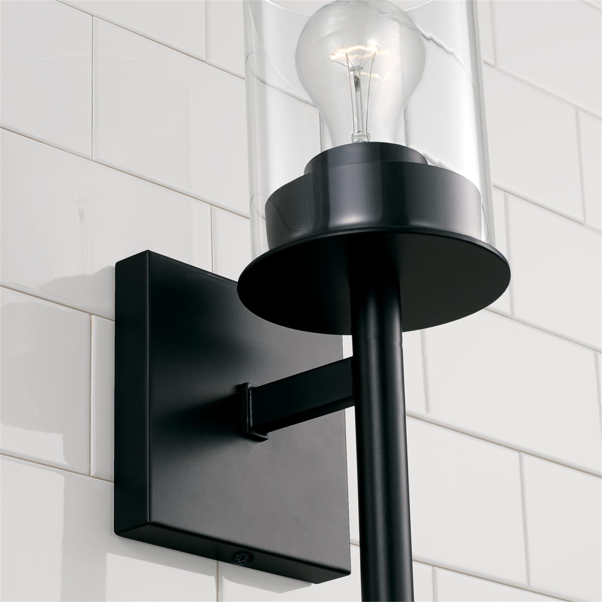 Shown in Matte Black finish and Clear glass