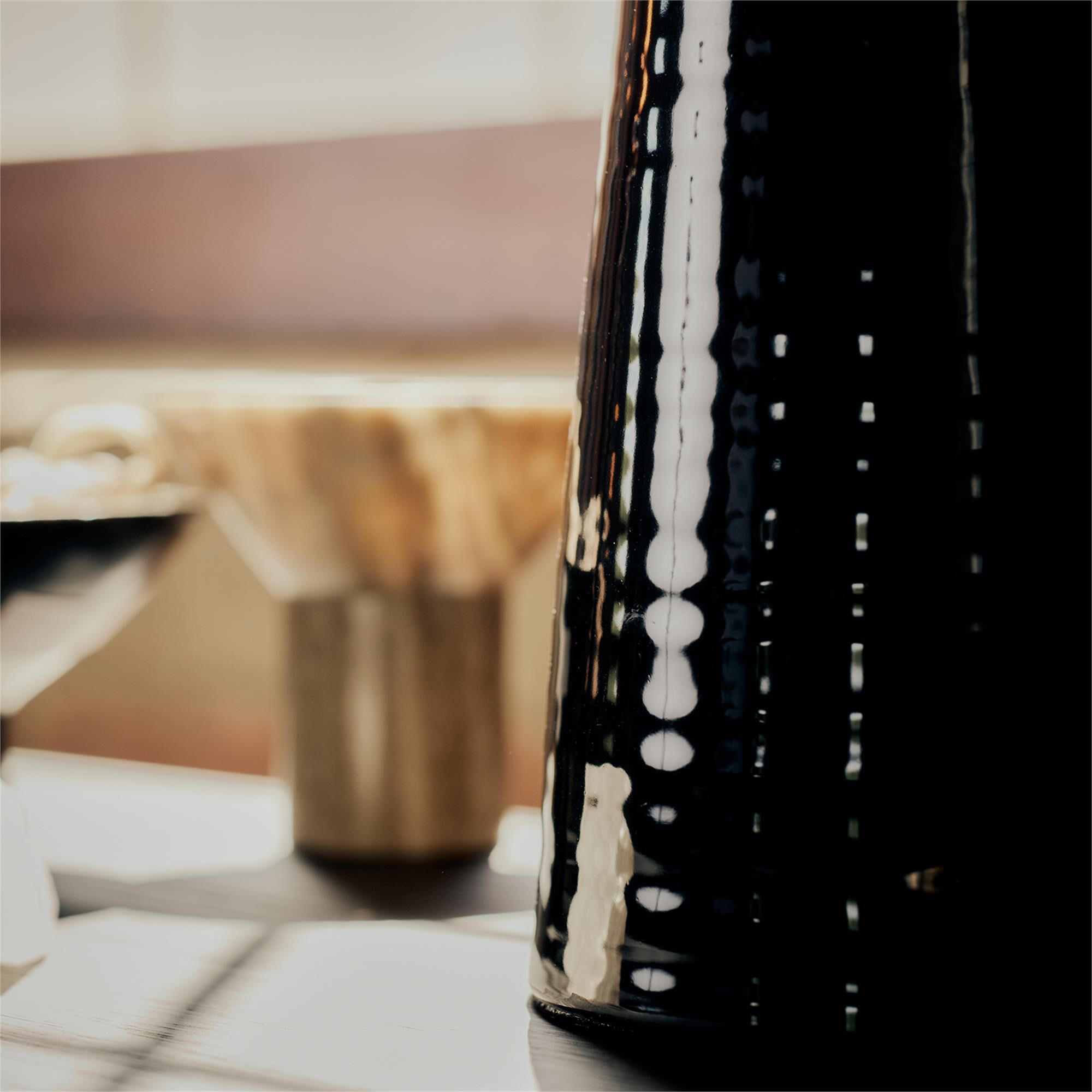 Shown in Black finish and Linen shade
