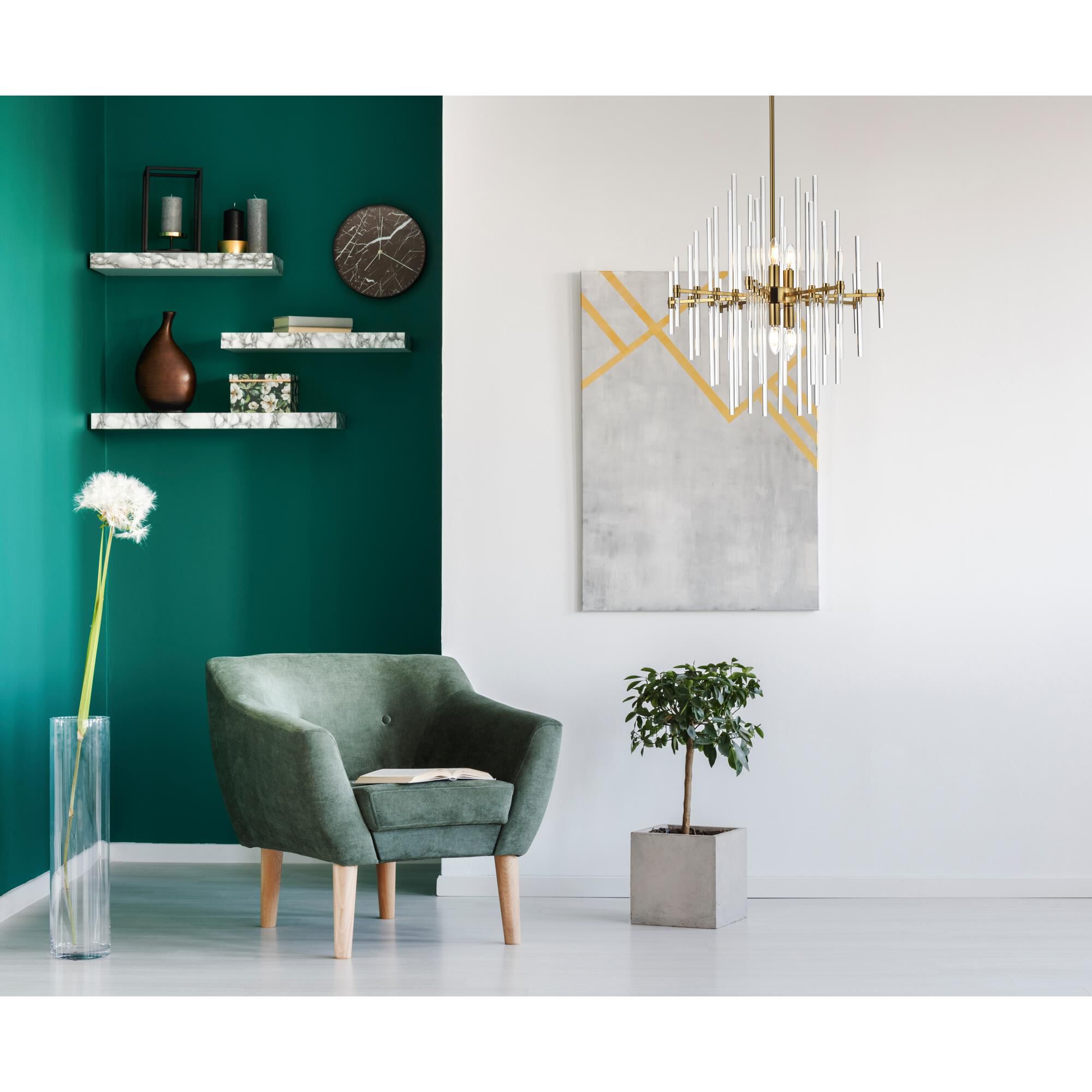 Shown in Gold finish and Clear Royal Cut crystal