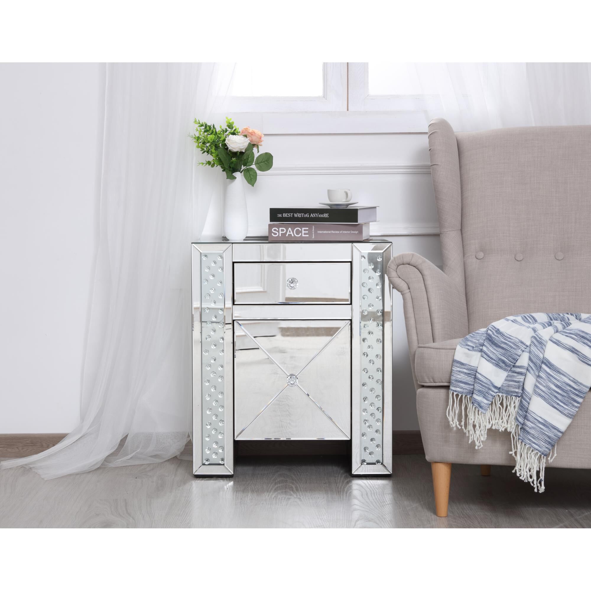 Raiden End Table by Elegant Decor