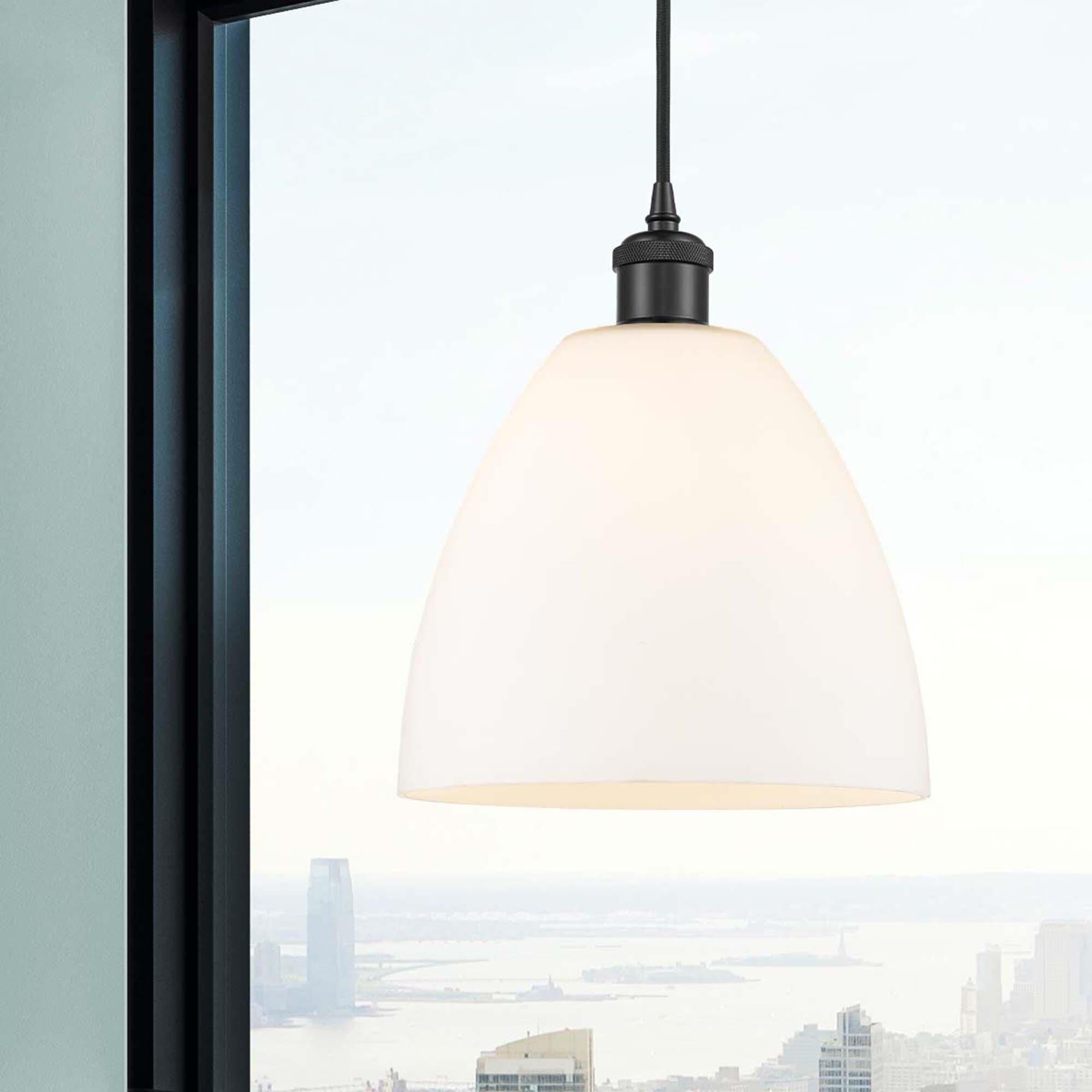 Shown in Matte Black finish and Matte White glass