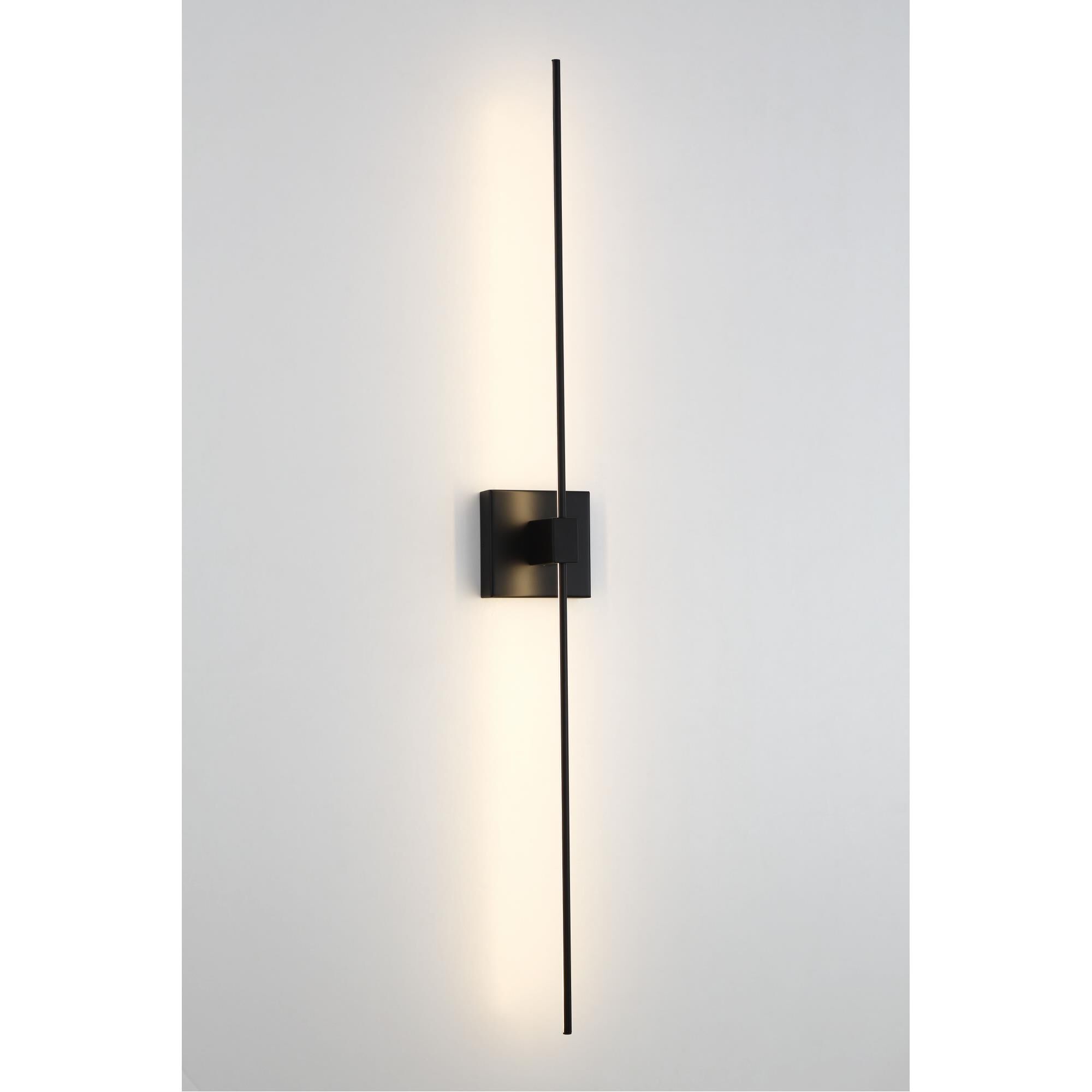 Shown in Coal finish and White Lens glass