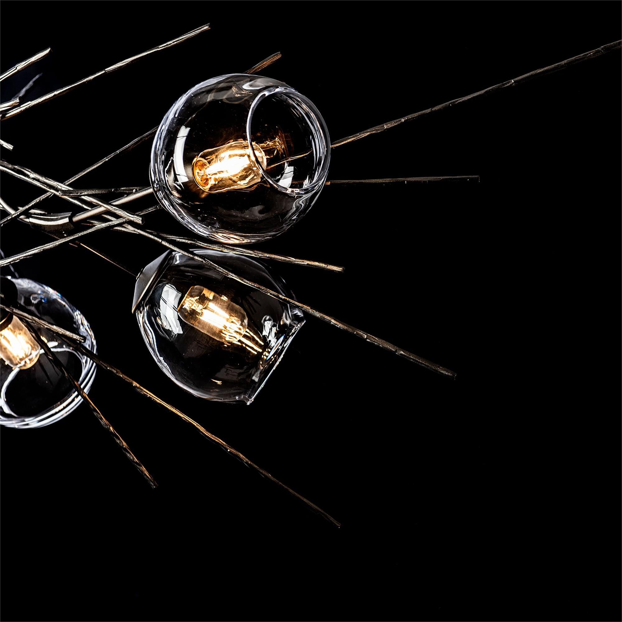 Shown in Oil Rubbed Bronze finish and Clear glass