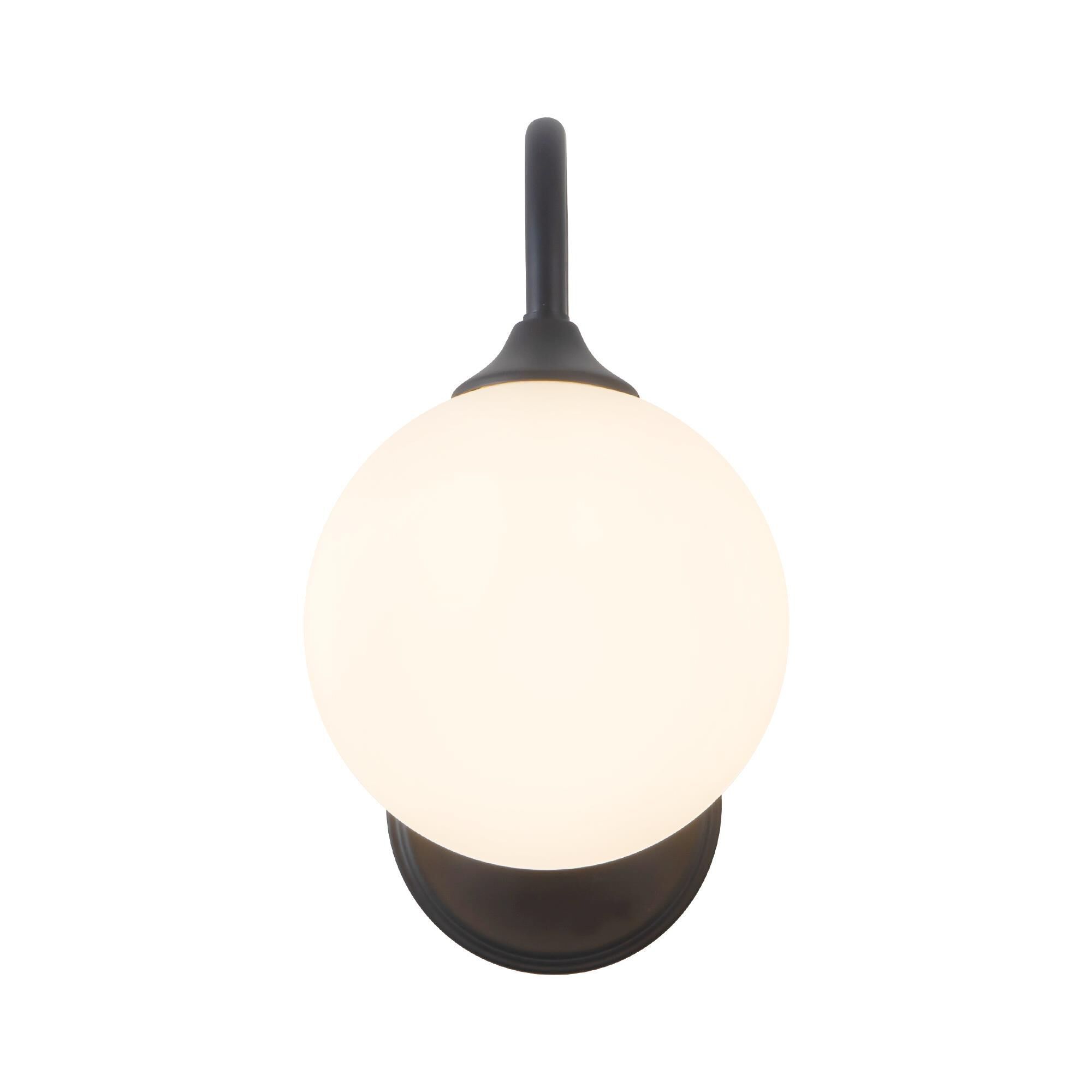 Shown in Matte Black finish and Matte Opal glass