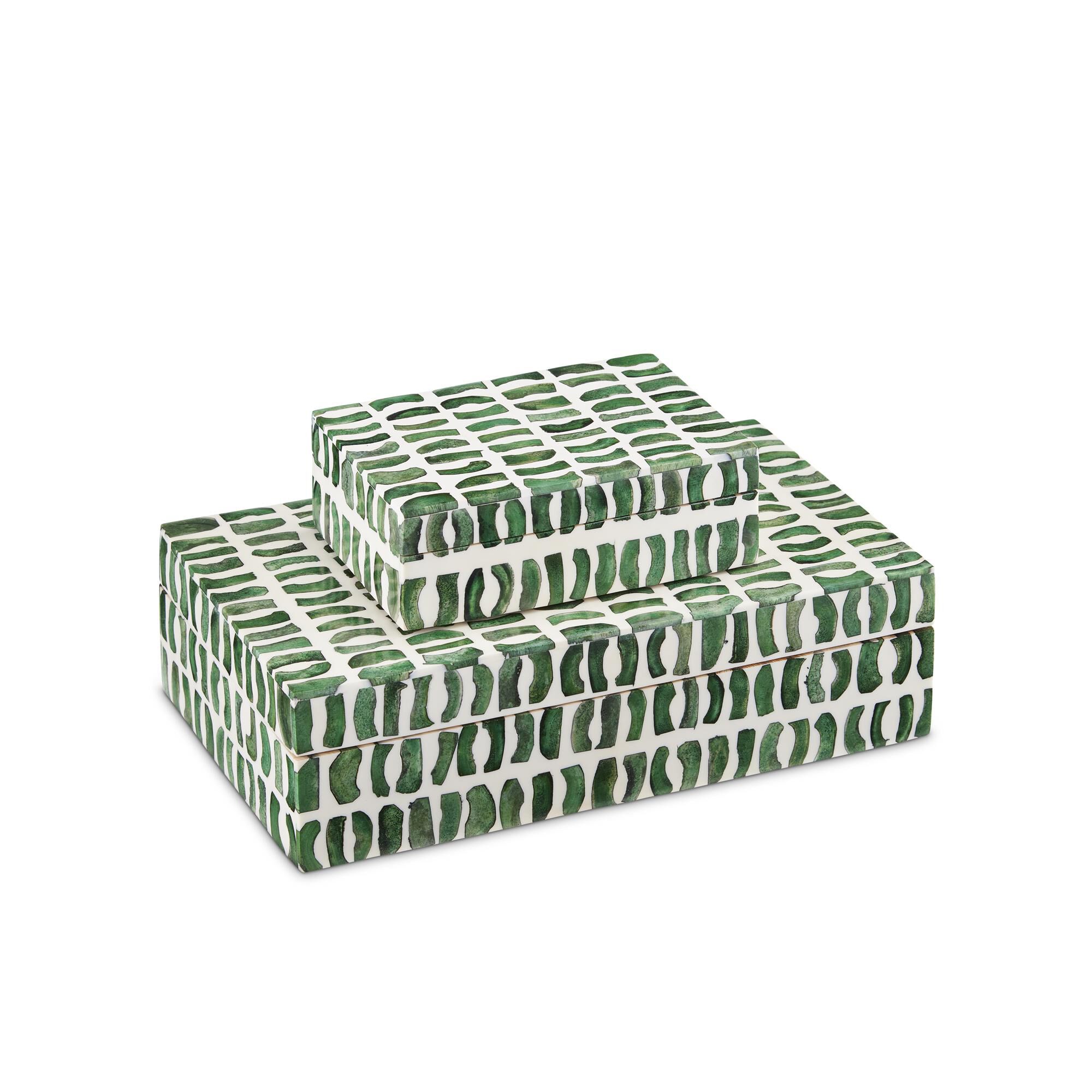 Shown in Green/White finish