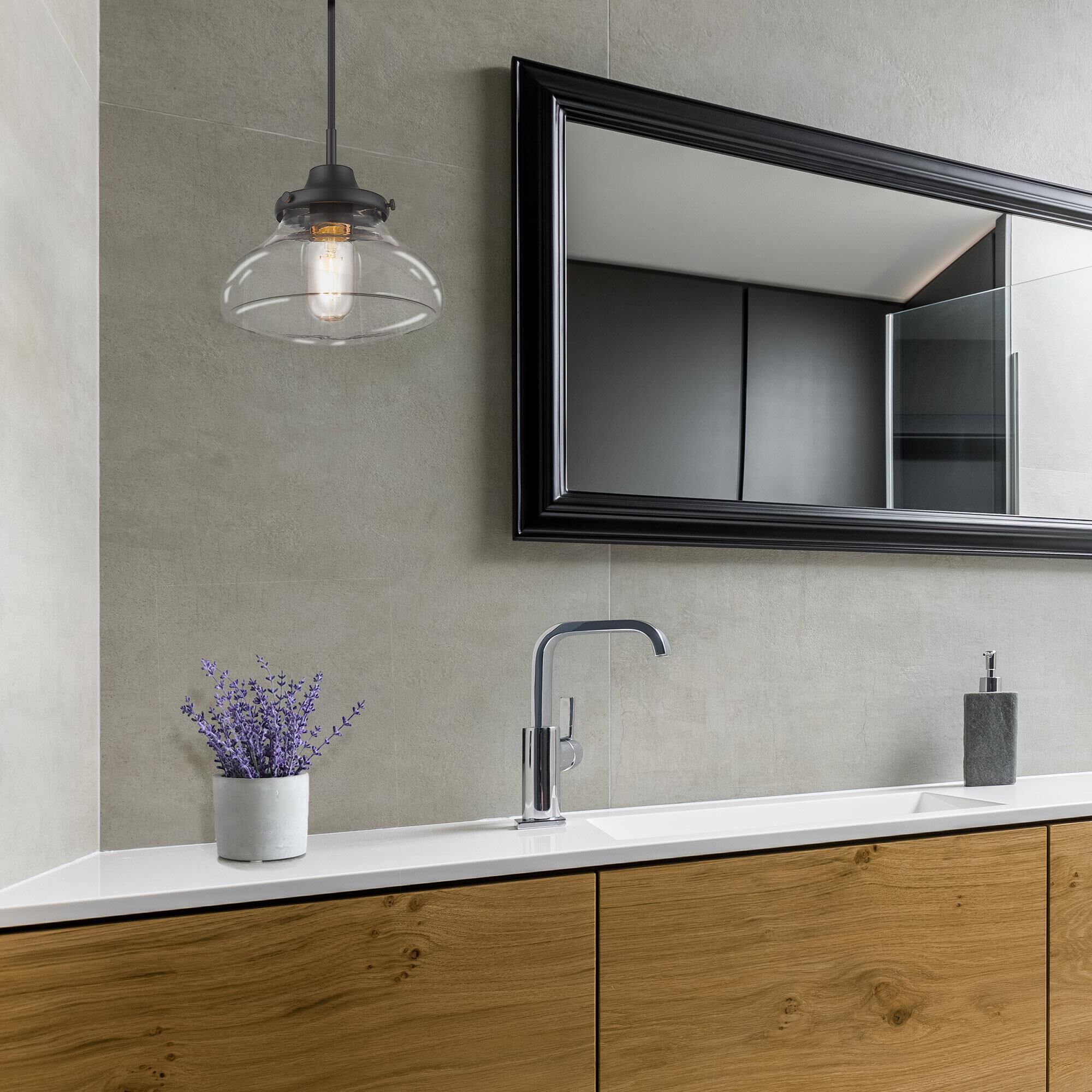 Shown in Matte Black finish and Clear glass