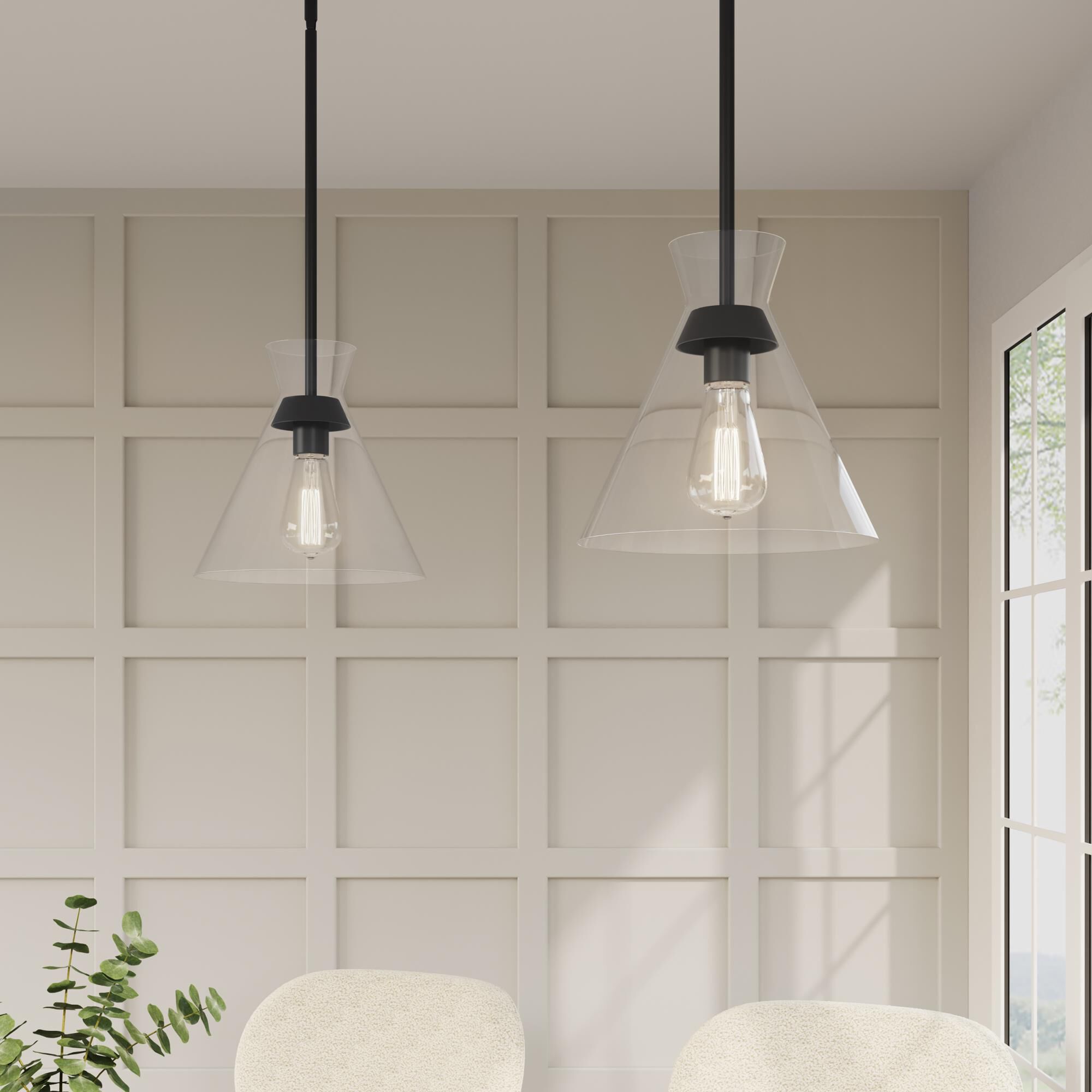 Shown in Matte Black finish and Clear glass