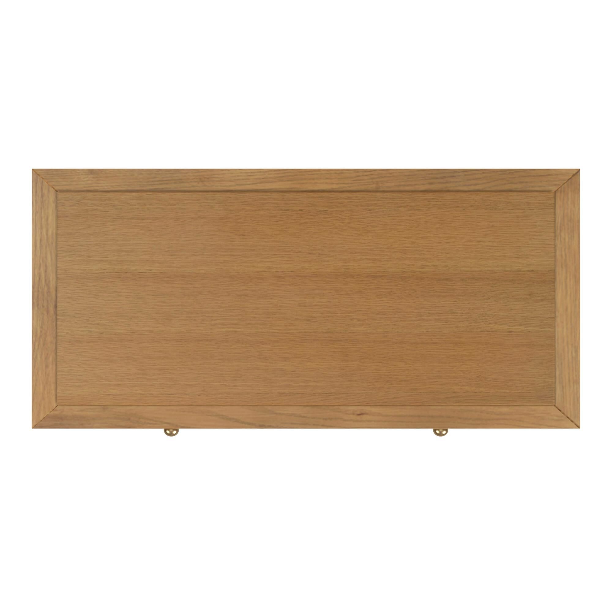 Shown in Light Natural finish