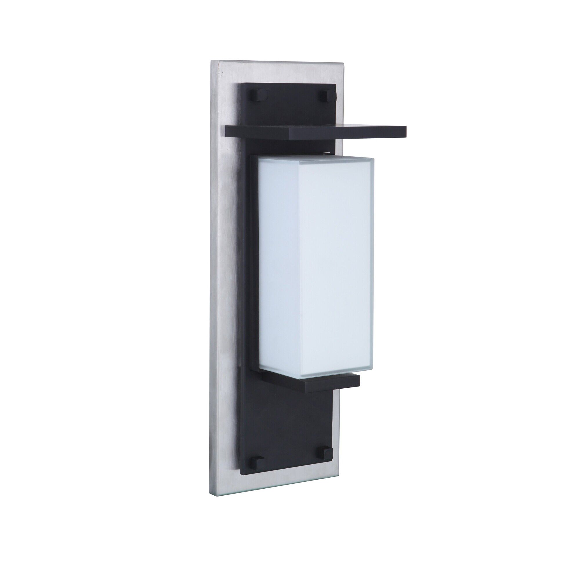 Shown in Stainless Steel and Midnight finish