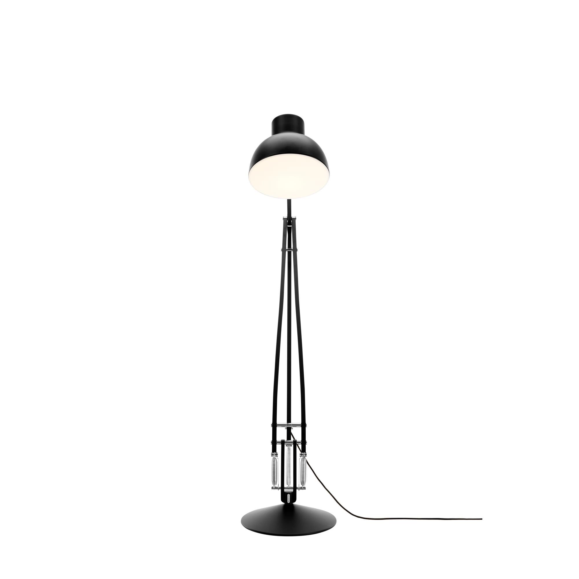 Shown in Jet Black finish and Aluminum shade