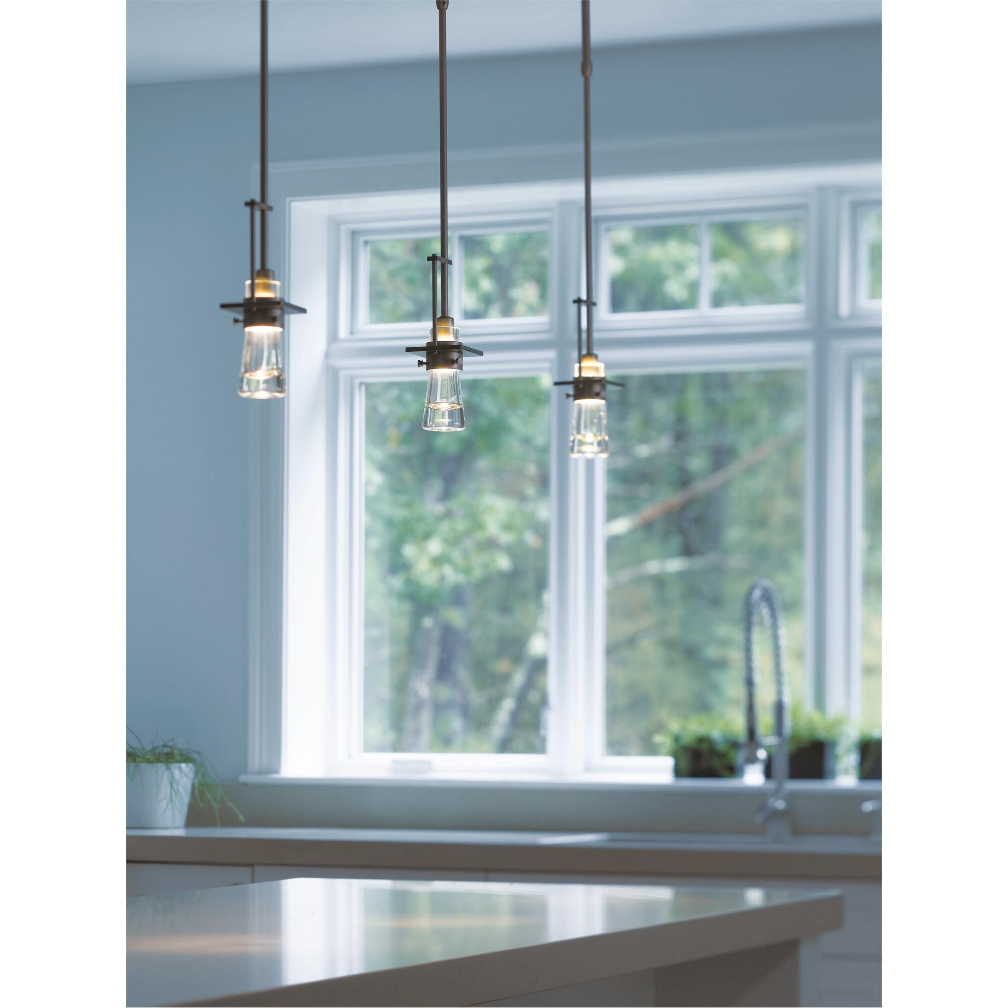 Shown in Dark Smoke finish and Clear glass