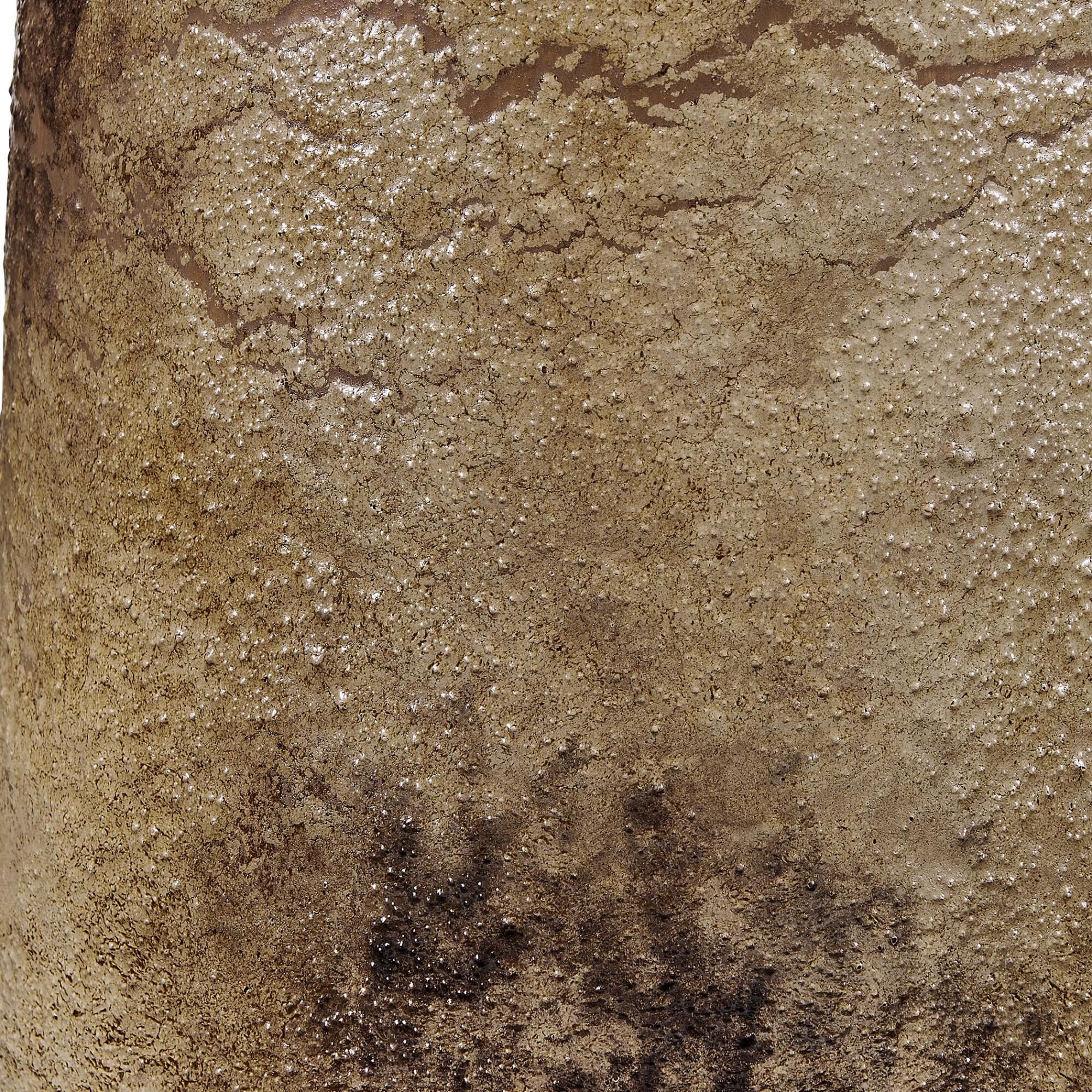 Shown in Brown finish and Drum with Liner shade