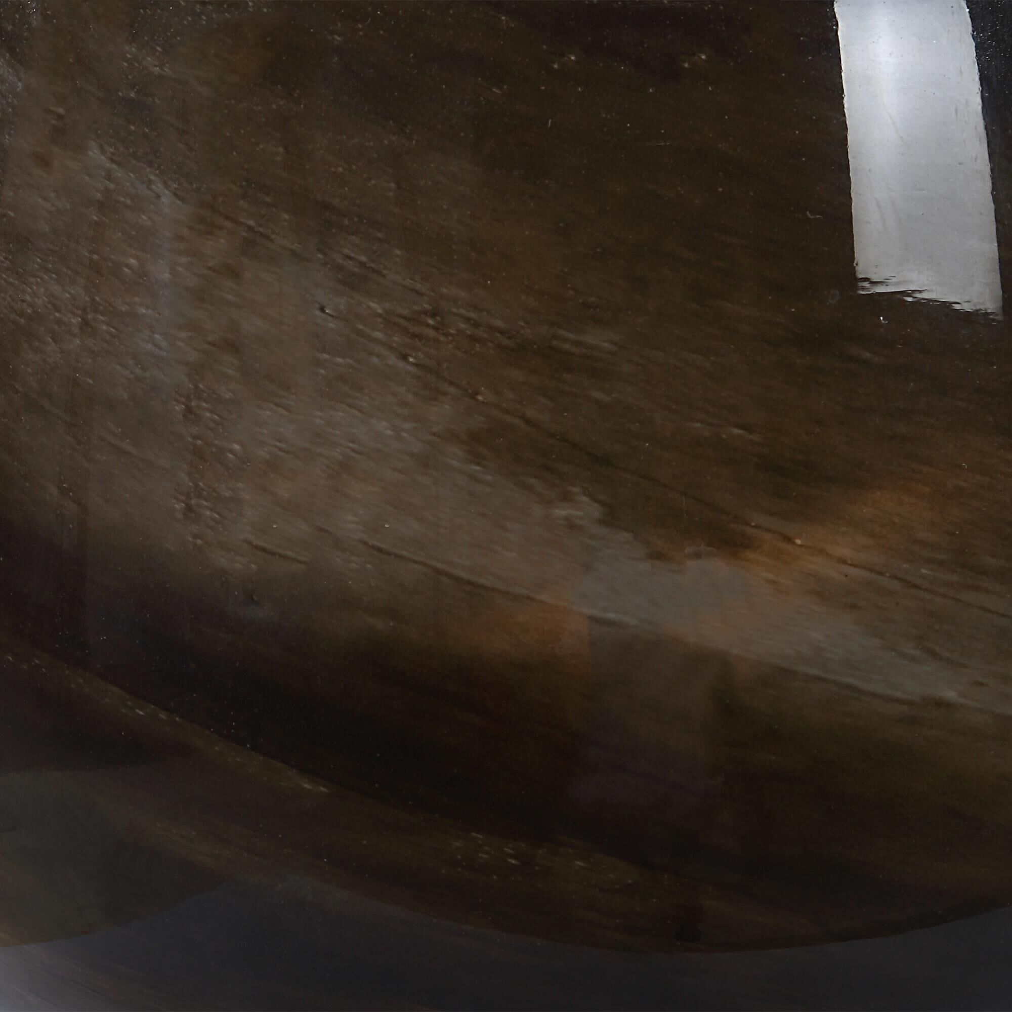 Shown in Black finish and Round Hardback shade