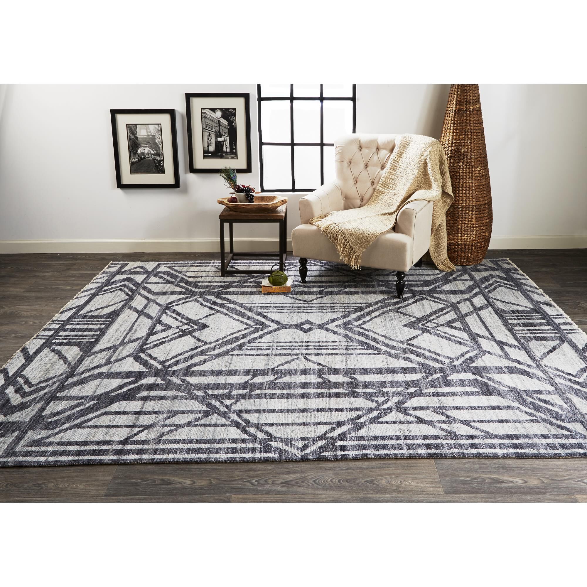 Vivien Area Rug,