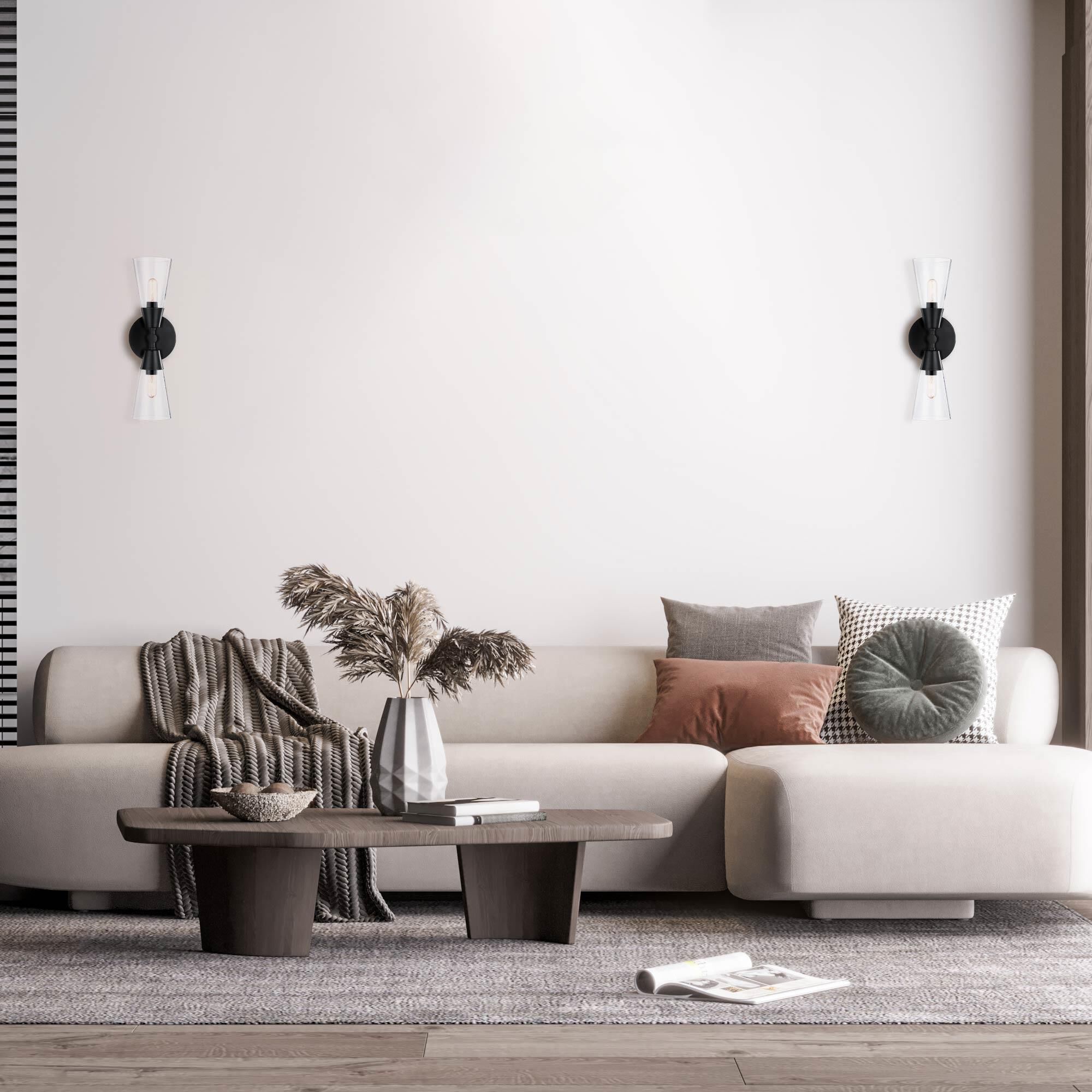 Shown in Matte Black finish and Clear glass