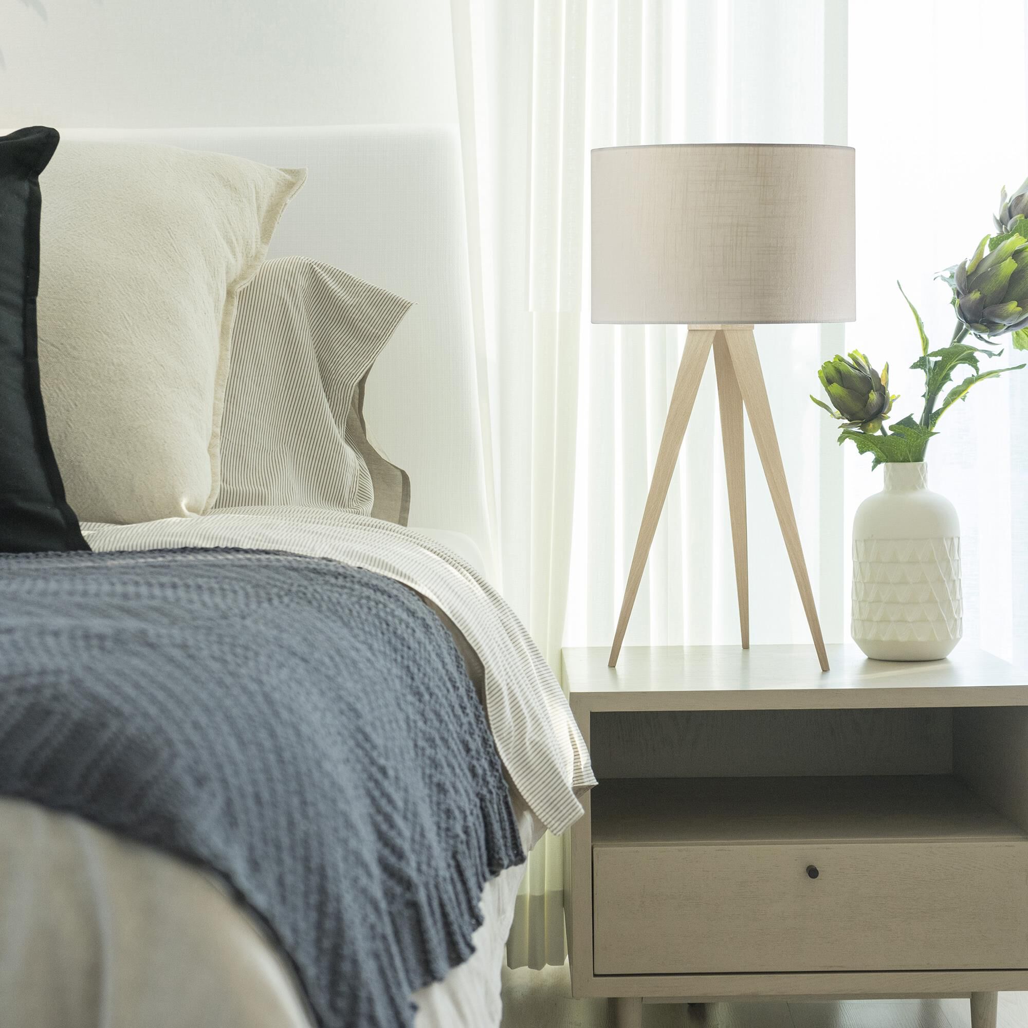 Shown in Natural Oak Veneer finish and Off-White Textured Linen shade