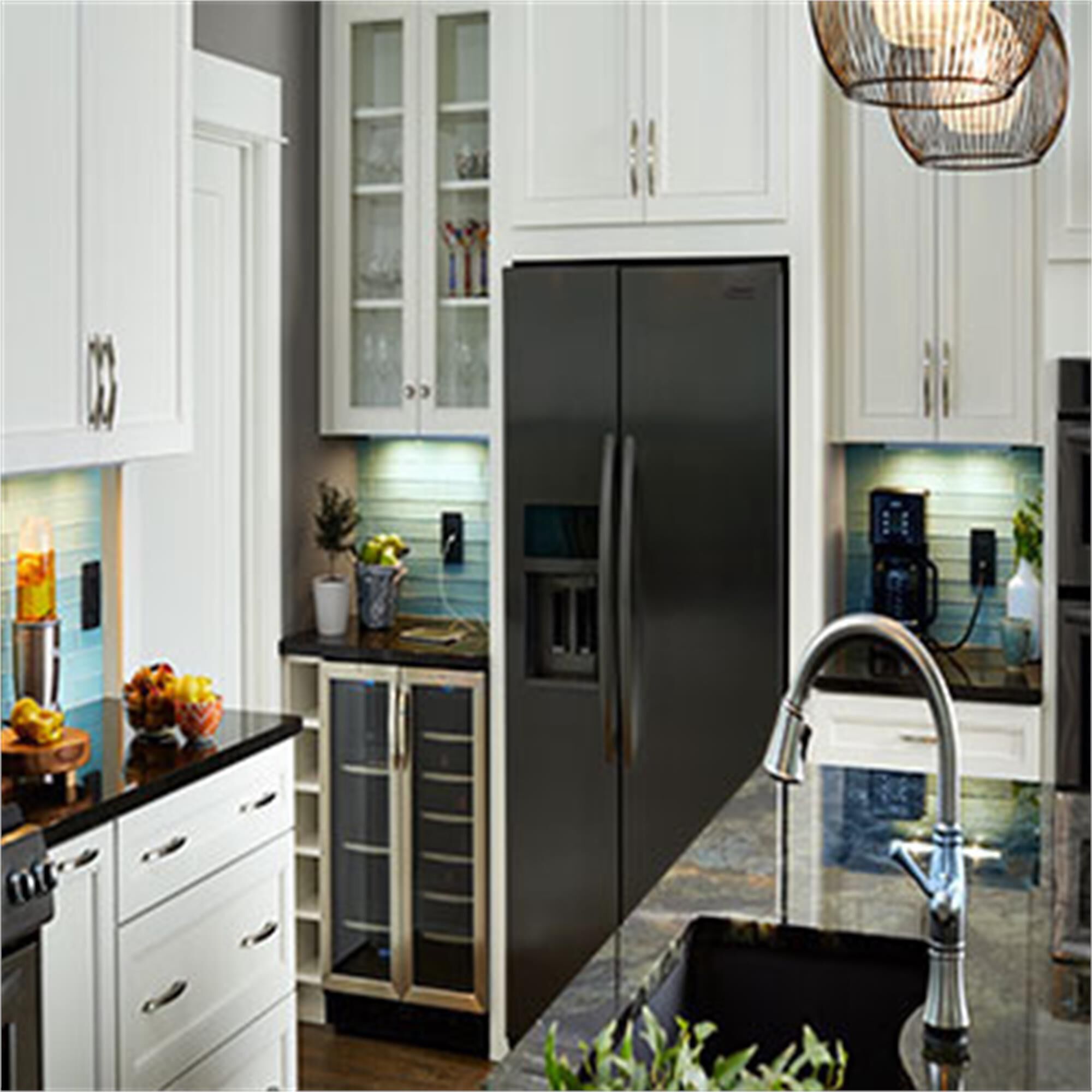 Radiant Wall Plate,