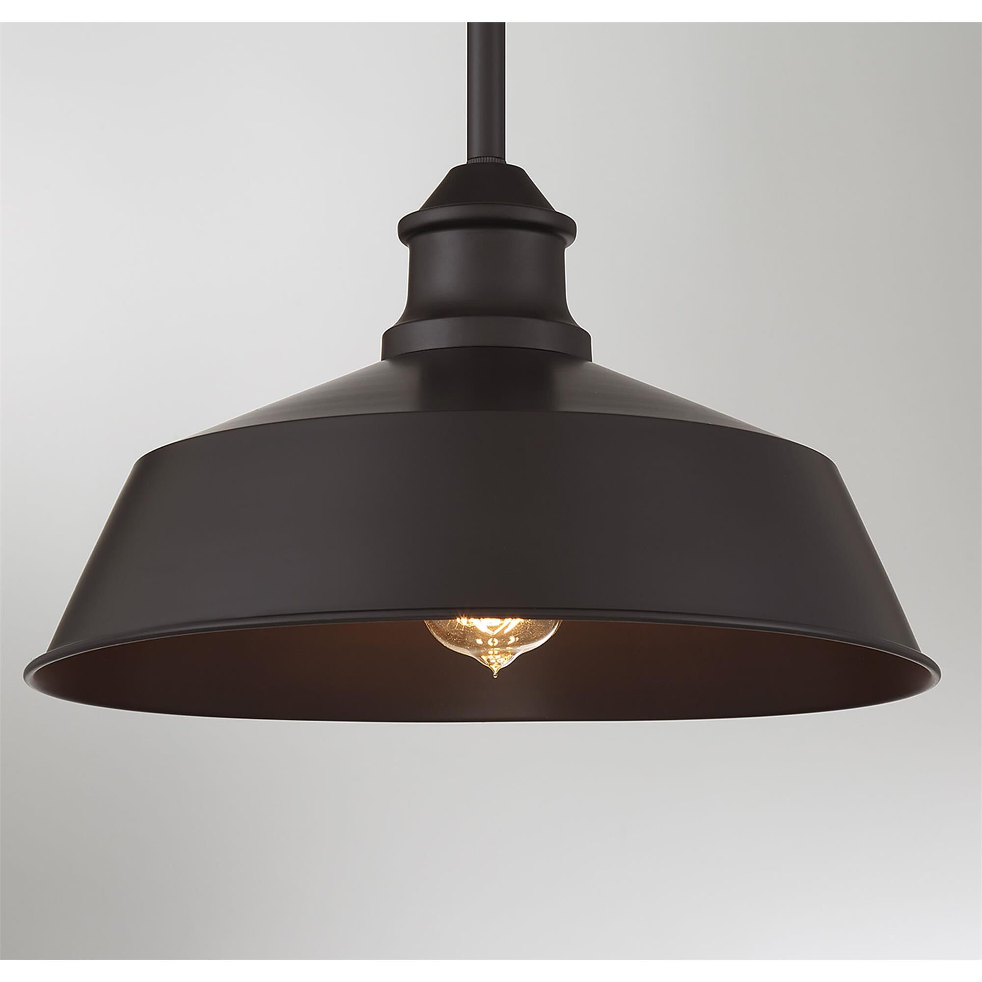 Shown in Oil Rubbed Bronze finish and Metal shade