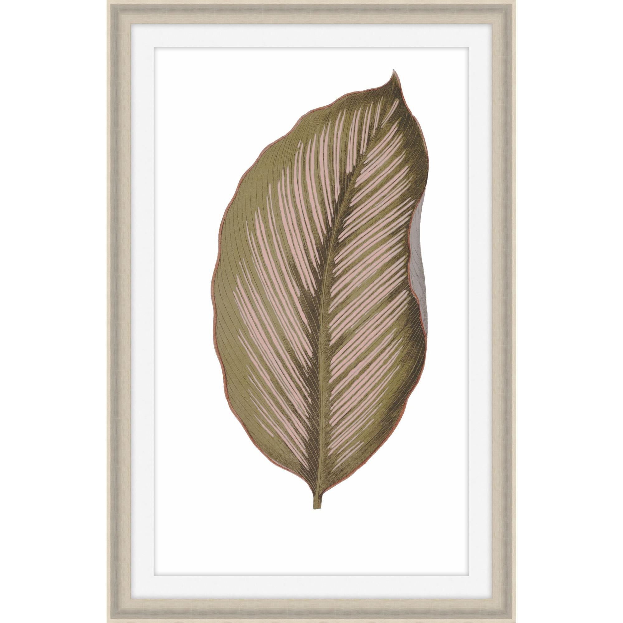 Shown in White and Woodtones finish