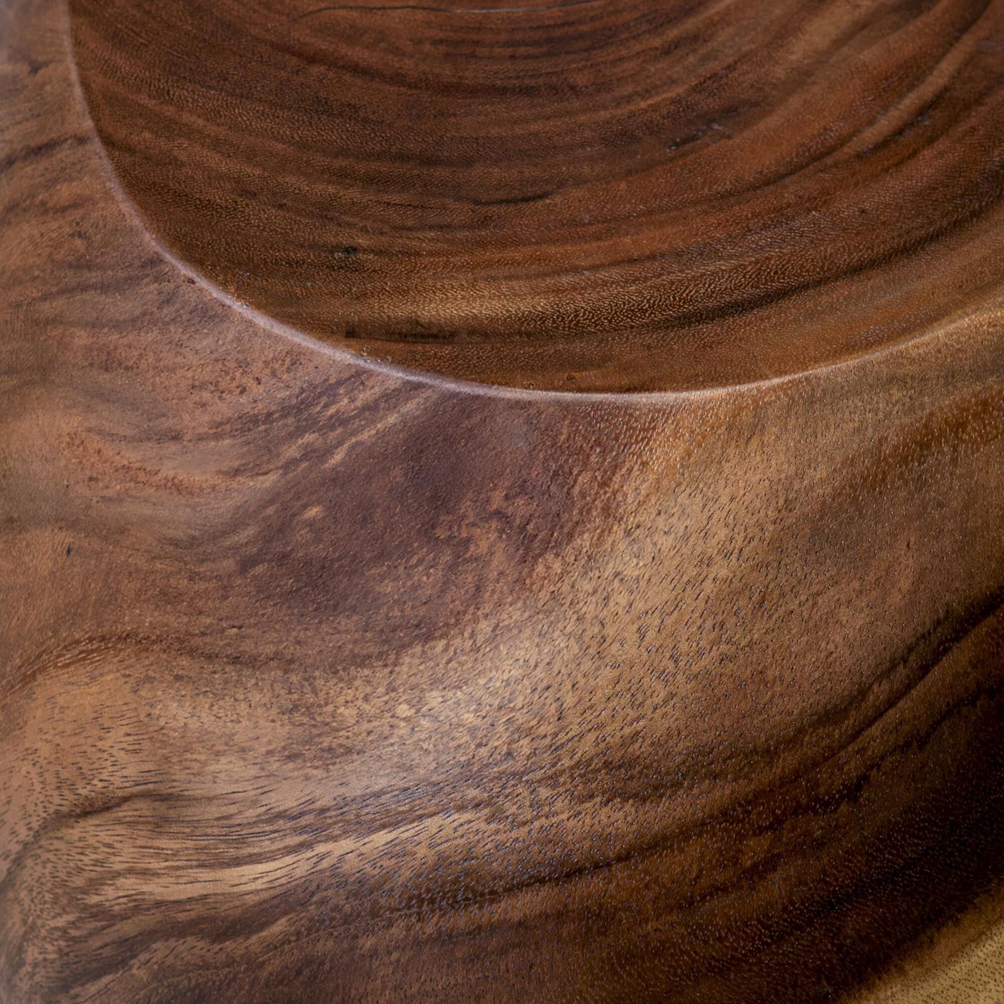 Shown in Woodtone finish