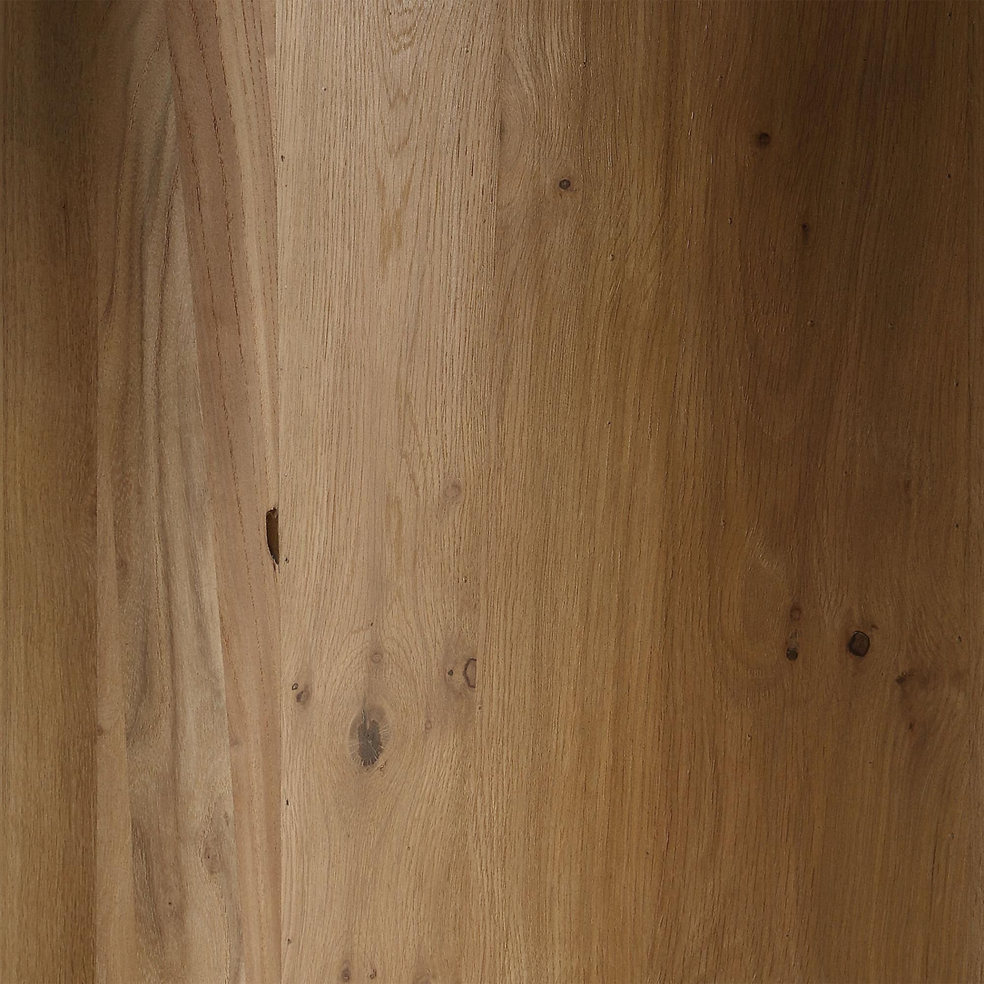 Shown in Woodtone finish