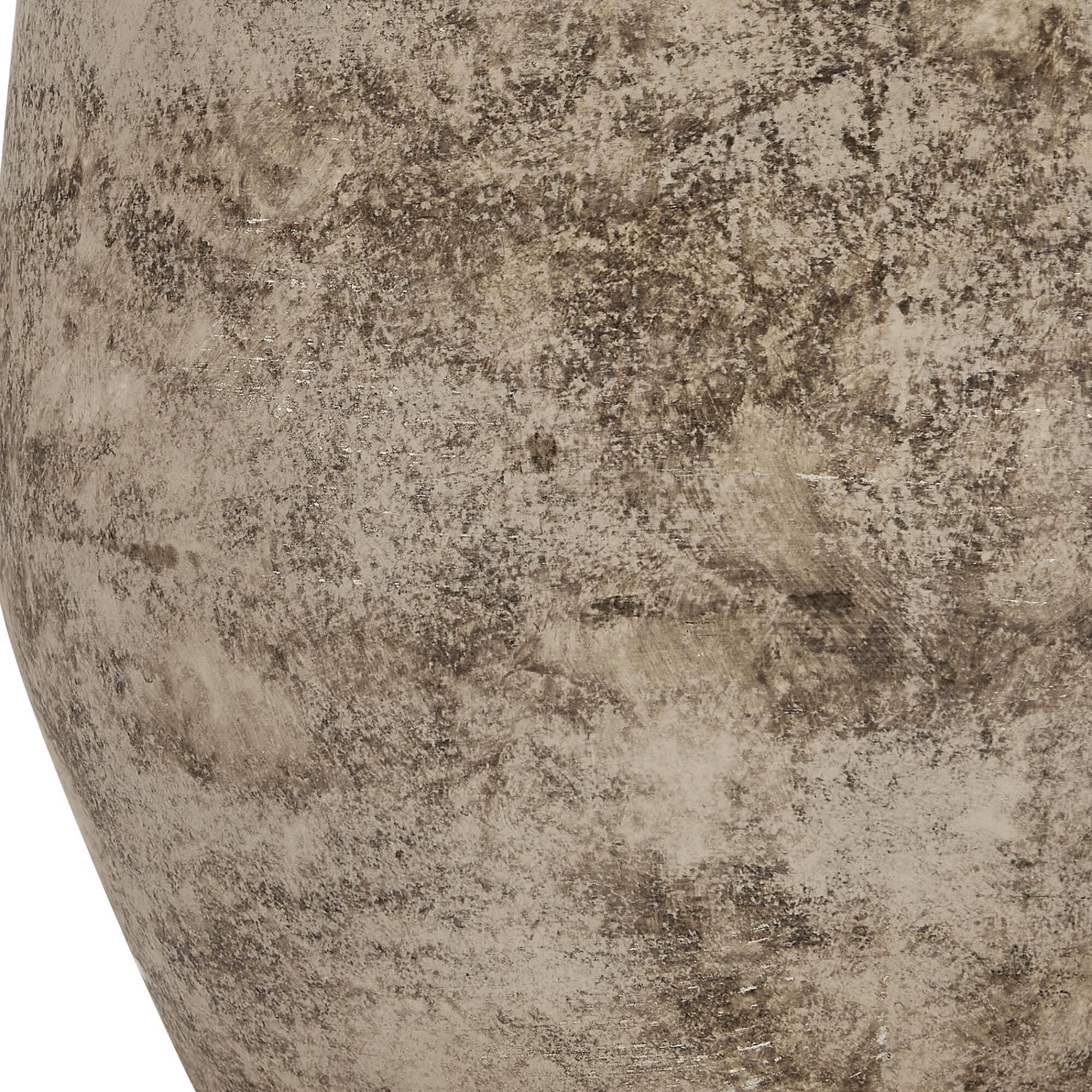 Shown in Brown, Gray finish and Round with Liner shade