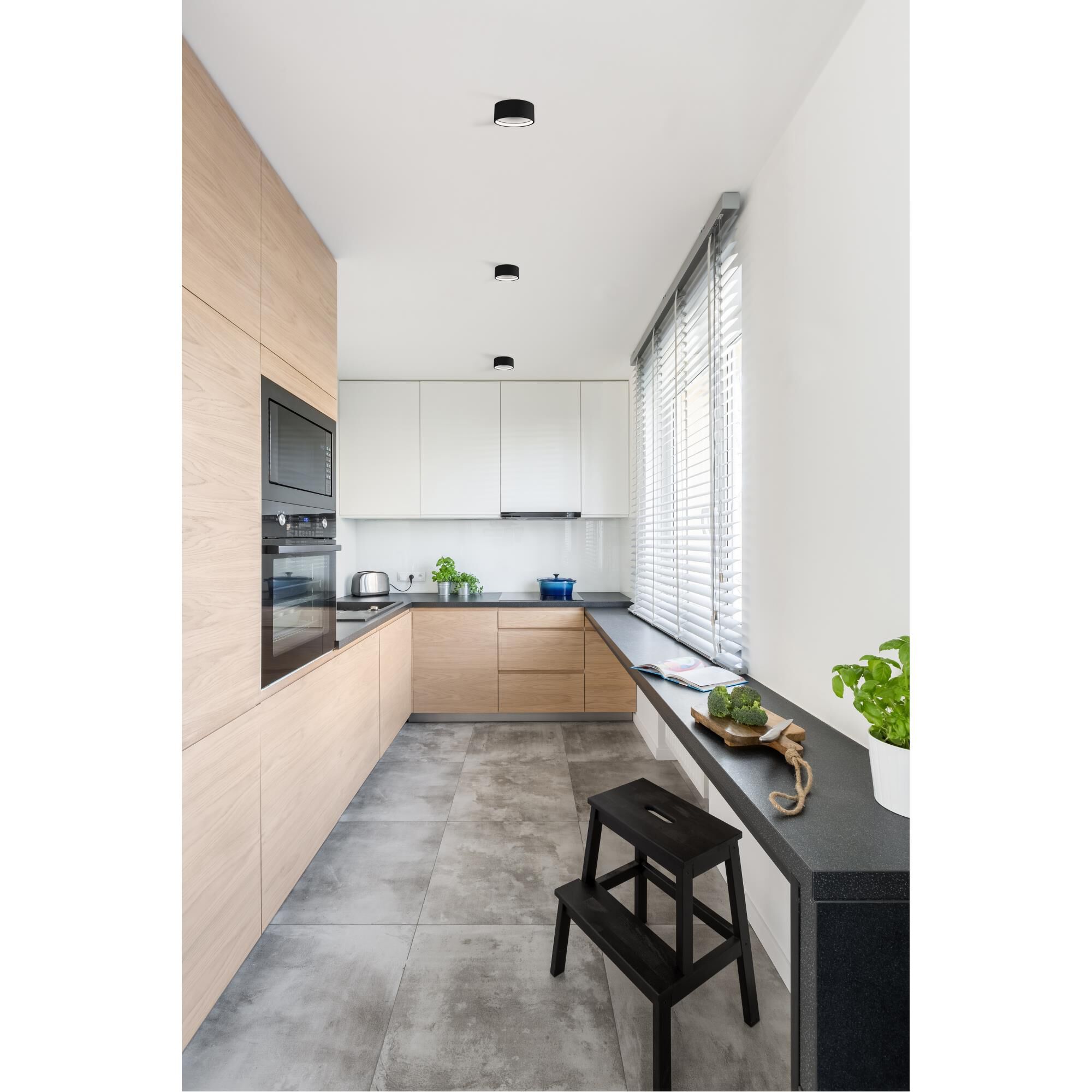 Shown in Black finish and Premium Optical Lens glass