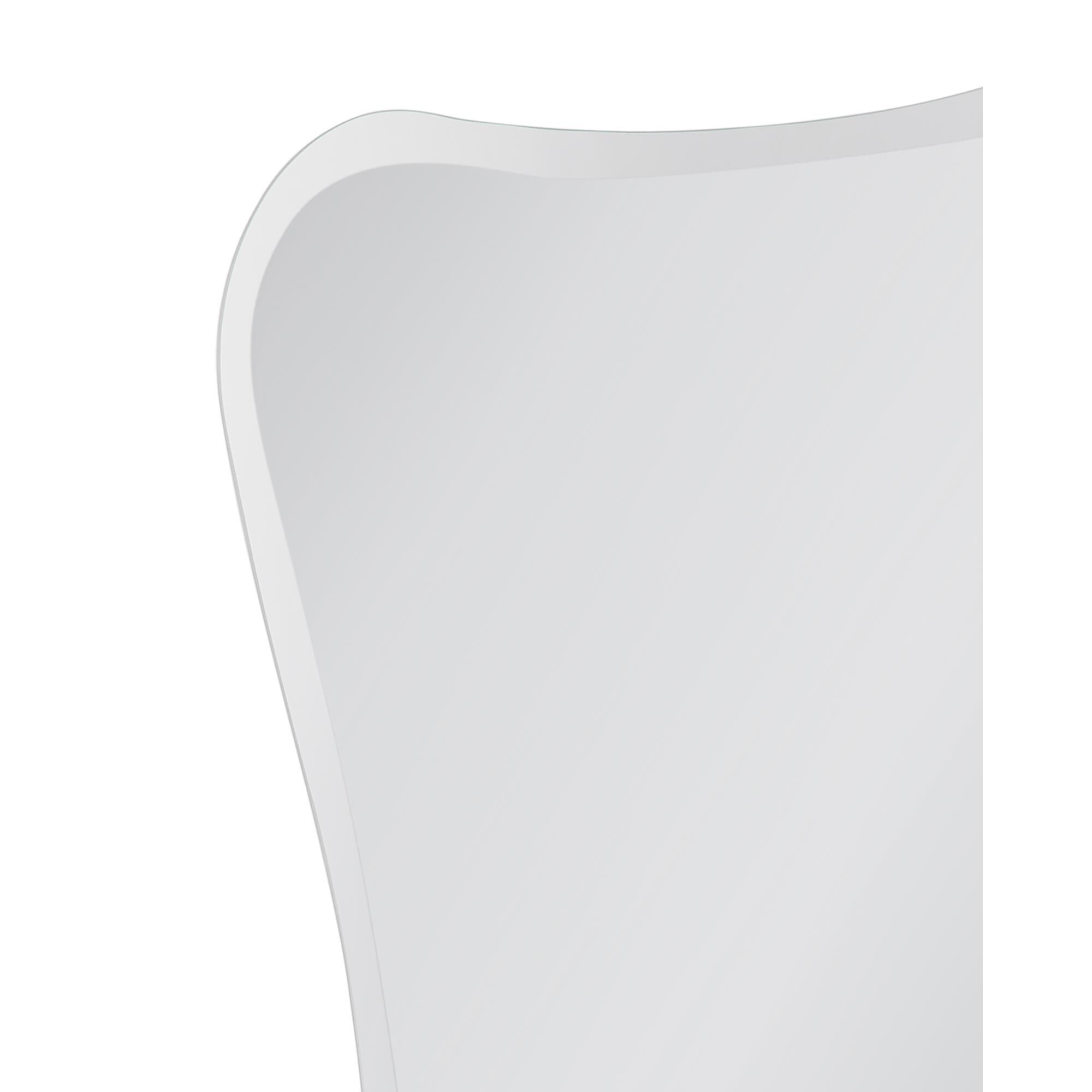 Shown in Mirror finish