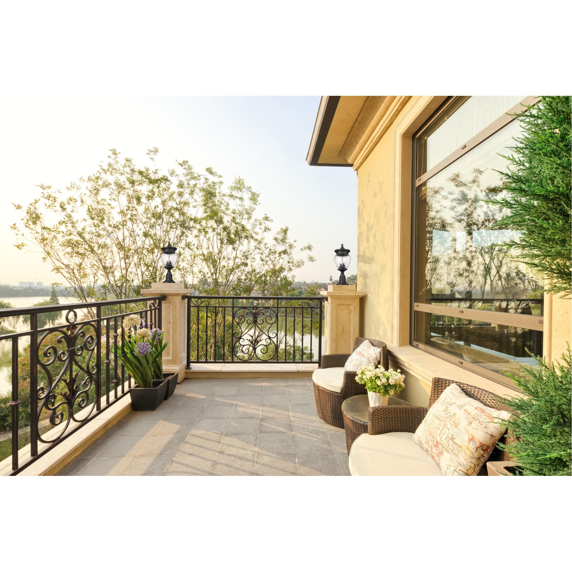 Shown in Black finish and Clear Ribbed glass and Clear Ribbed shade