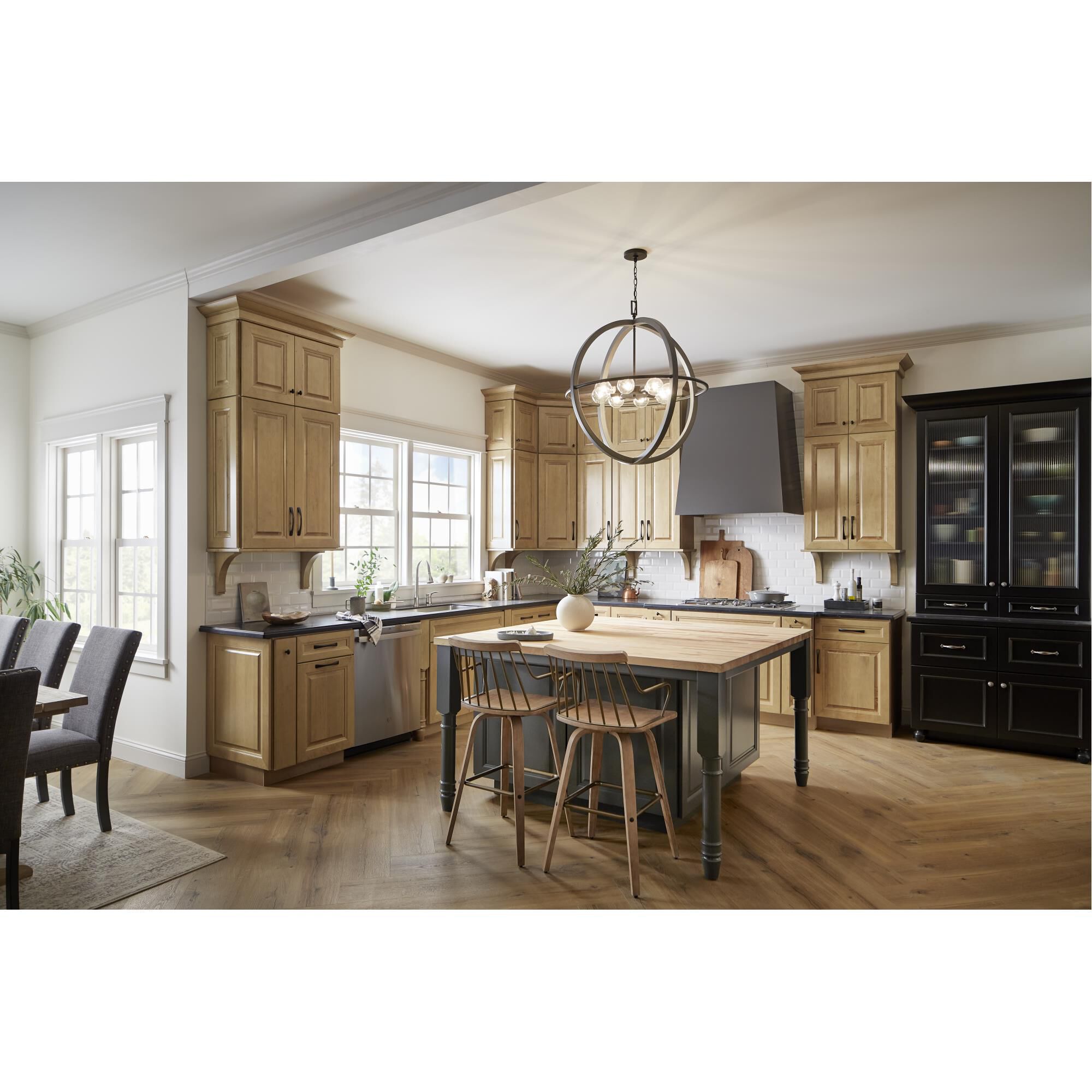 Bodie 32 Inch 8 Light Chandelier by Hinkley Lighting