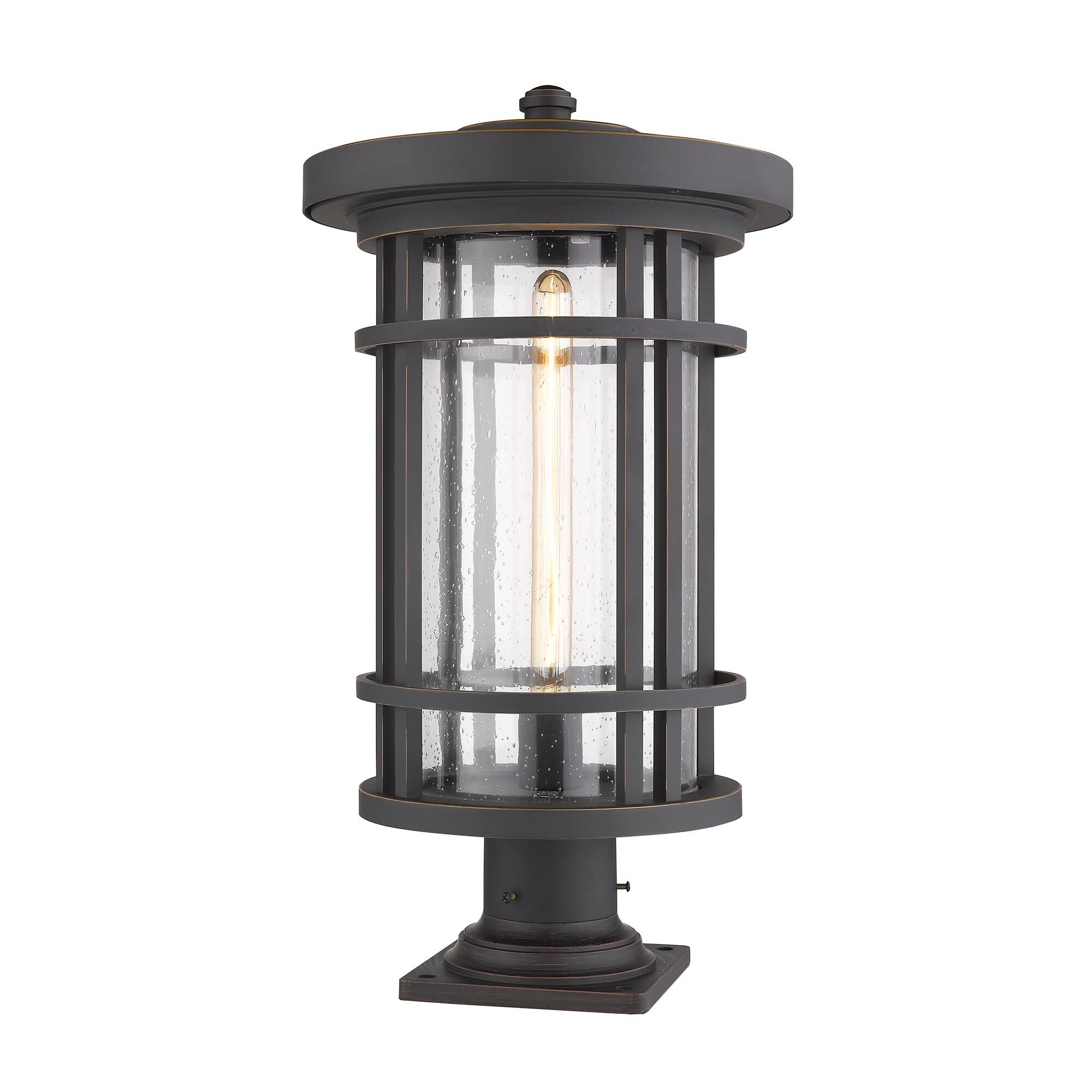 Shown in Oil Rubbed Bronze finish and Glass shade