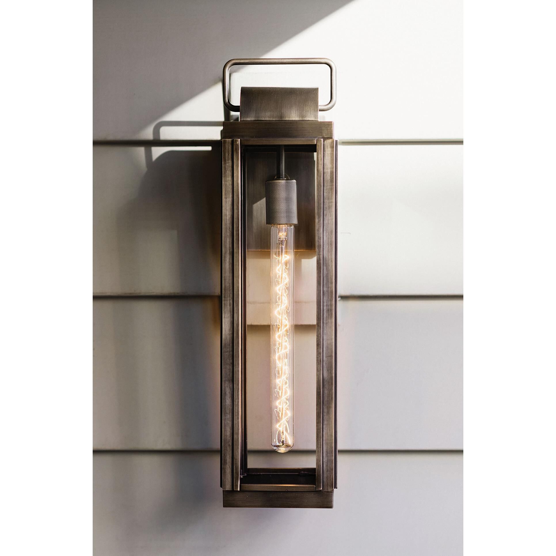 Hinkley Lighting Sag Harbor 21 Inch Tall LED Outdoor Wall Light