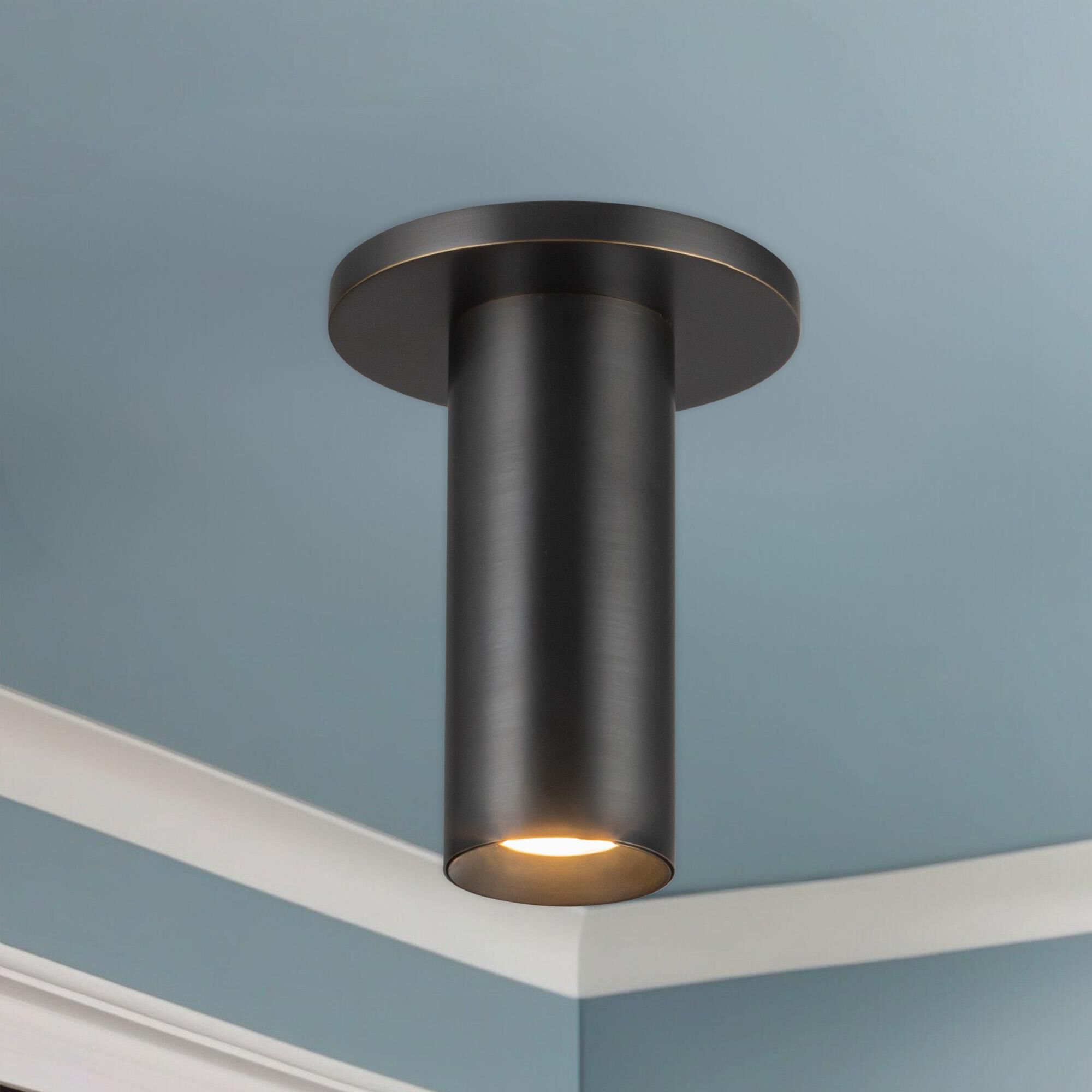 Shown in Urban Bronze finish and Aluminum Baffle shade