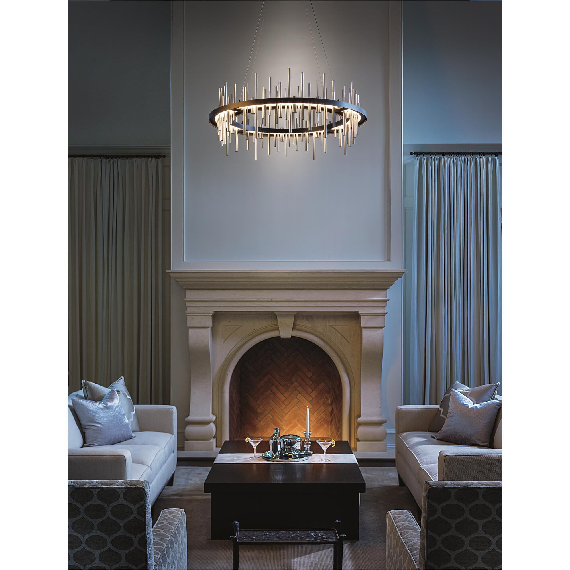 Shown in Black finish and Vintage Platinum accent