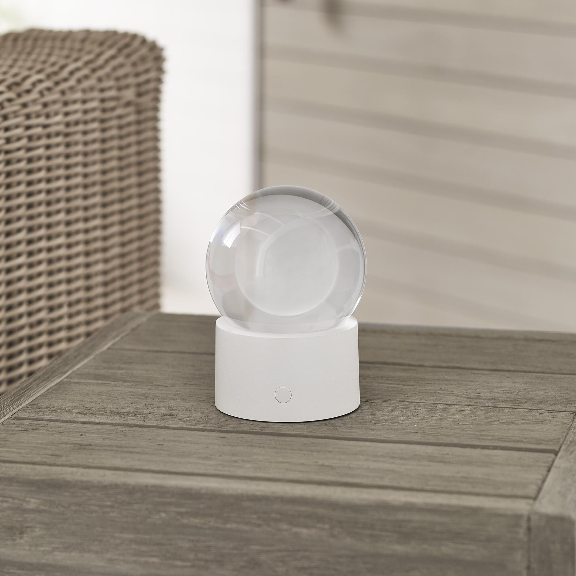 Shown in Matte White finish and Crystal glass