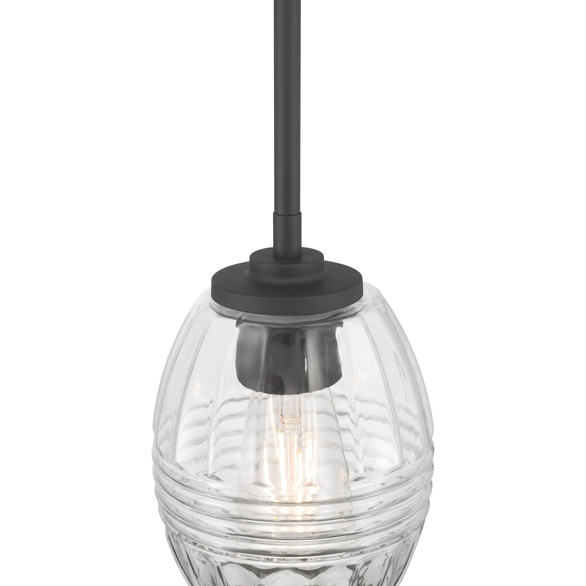 Shown in Matte Black finish and Clear glass