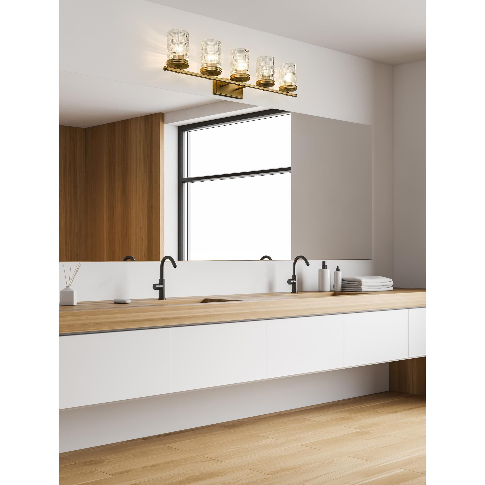 Shown in Heirloom Gold finish and Clear glass and Clear shade