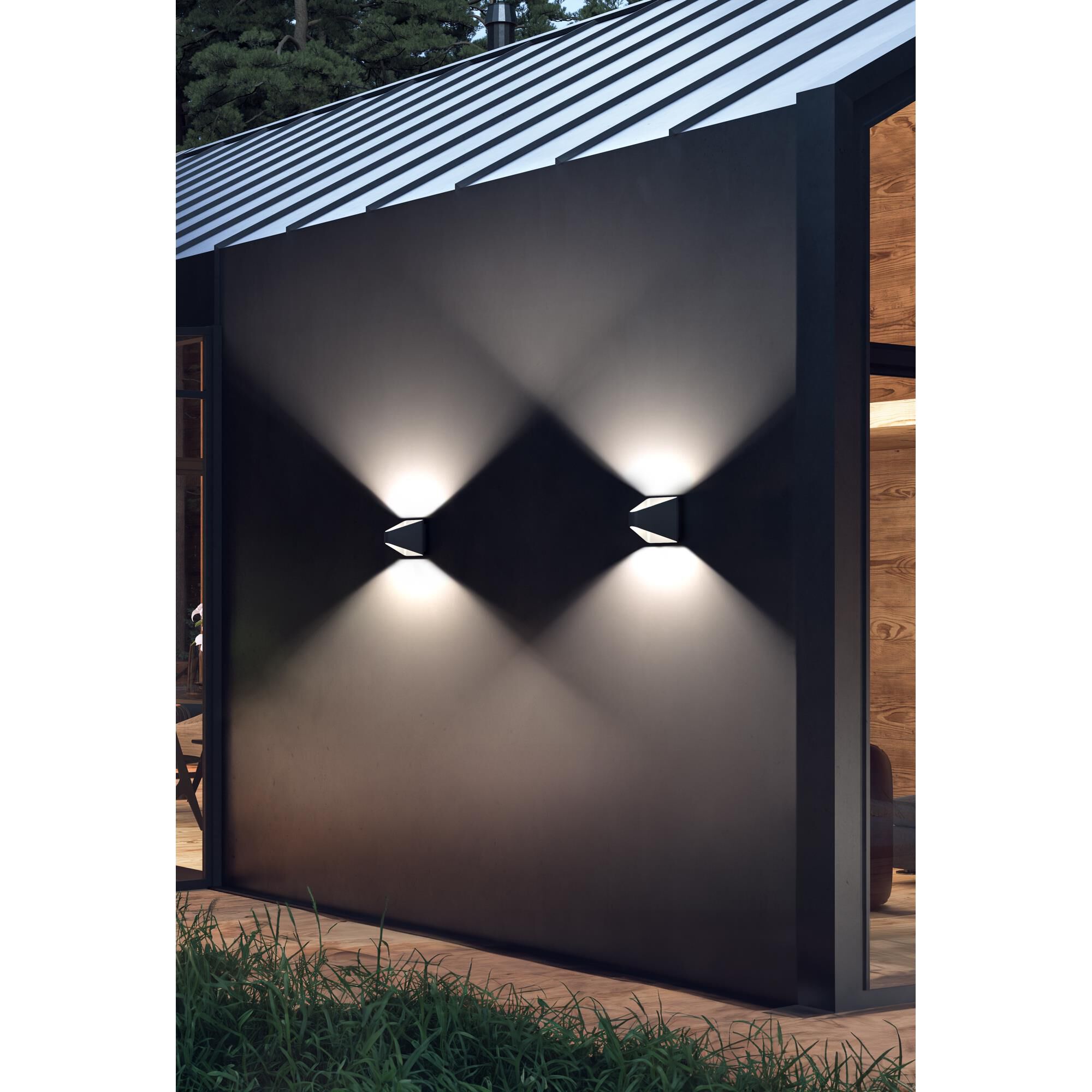 Shown in Black finish and Clear glass
