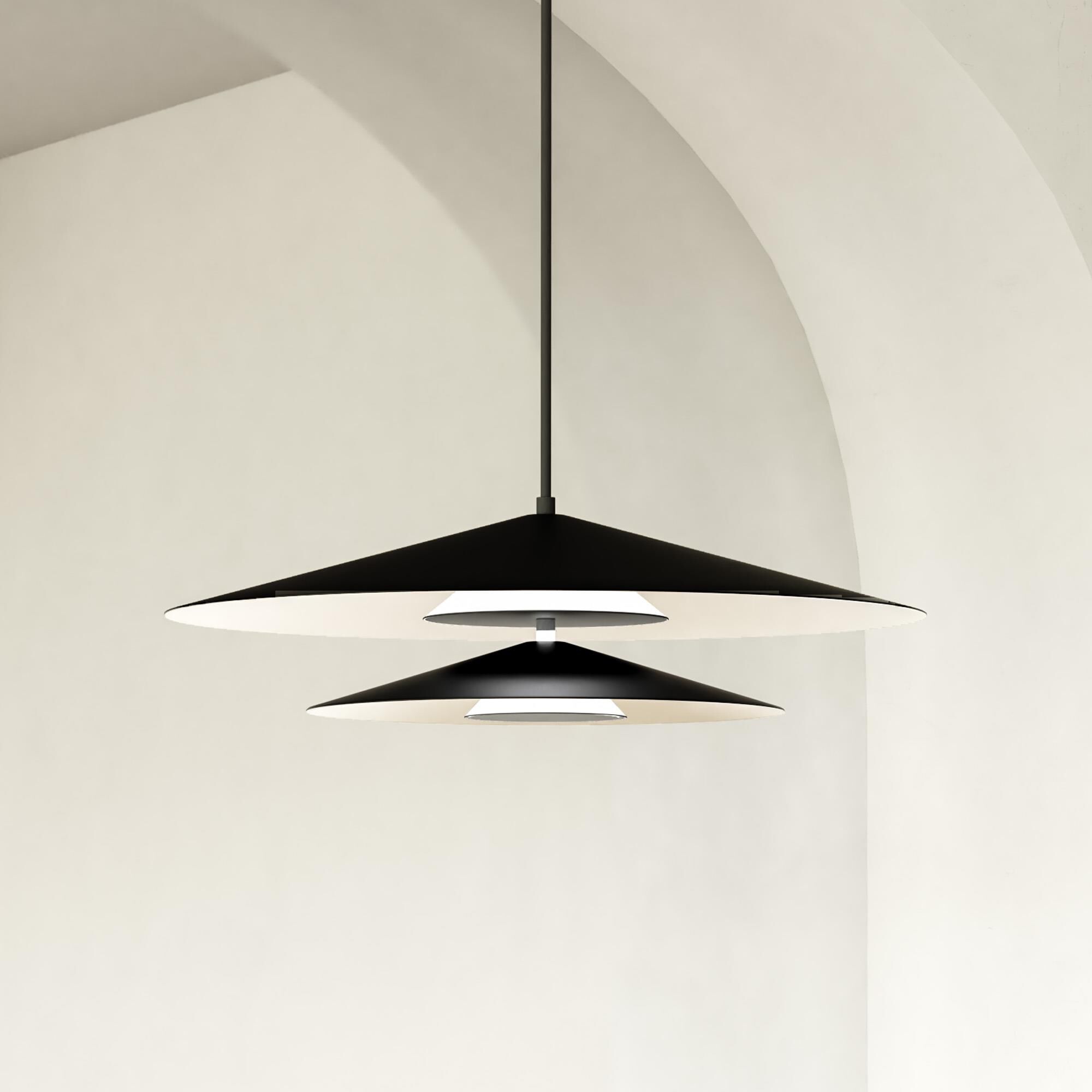 Shown in Black/White finish and Metal shade