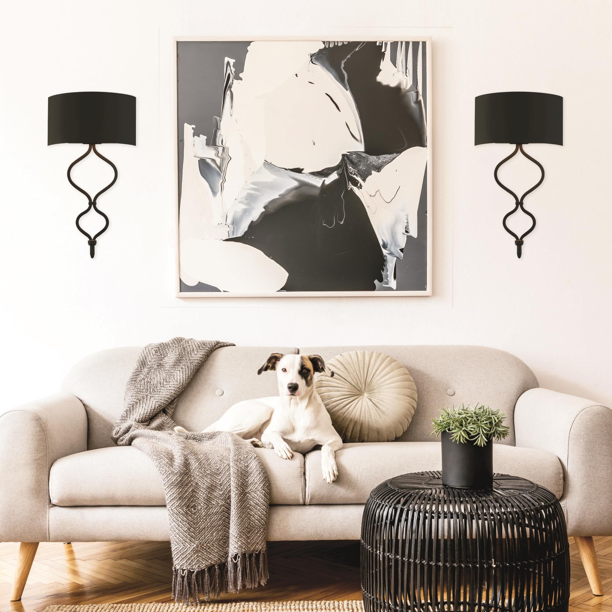 Shown in Matte Black finish and Metal shade