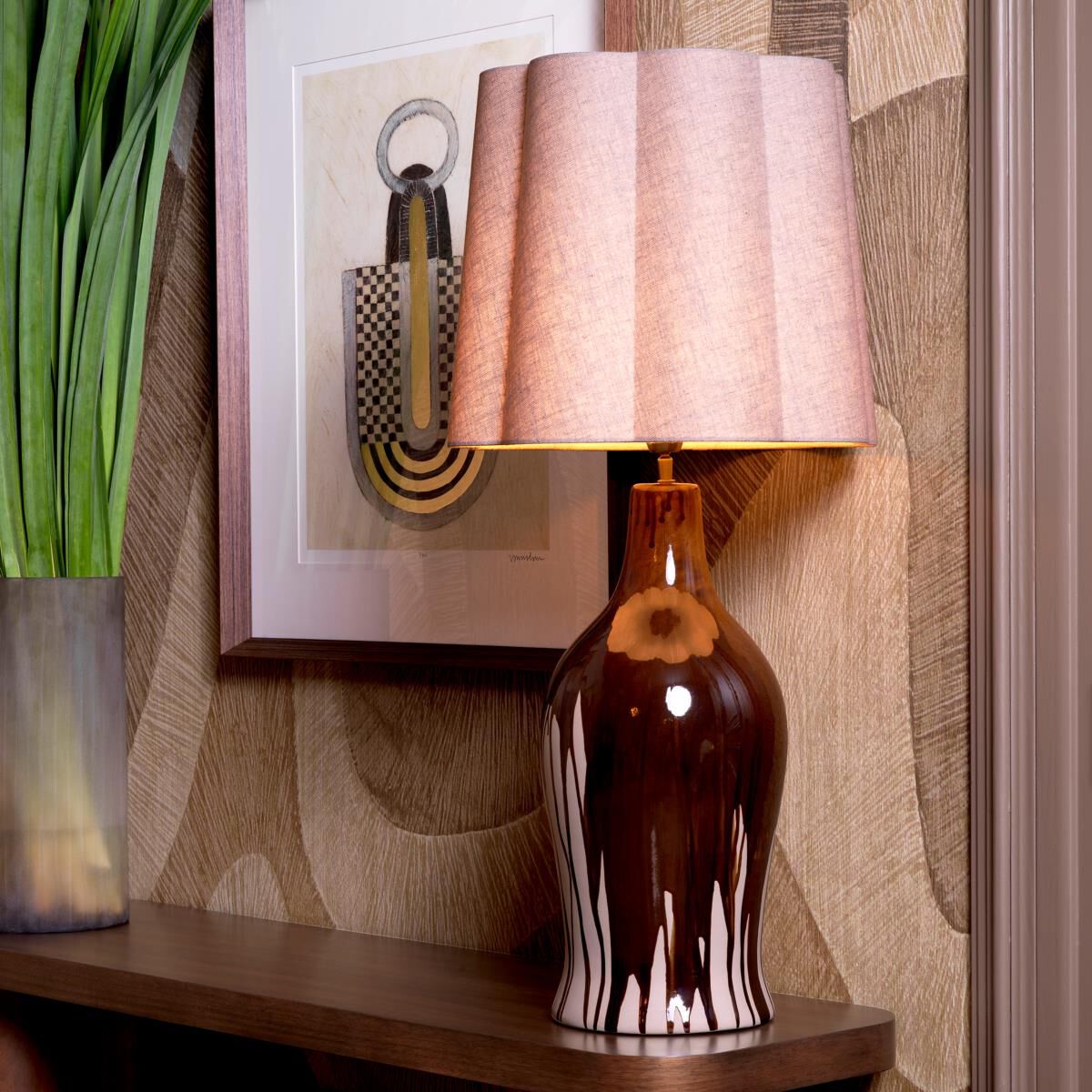 Beatriz Table Lamp by Eichholtz