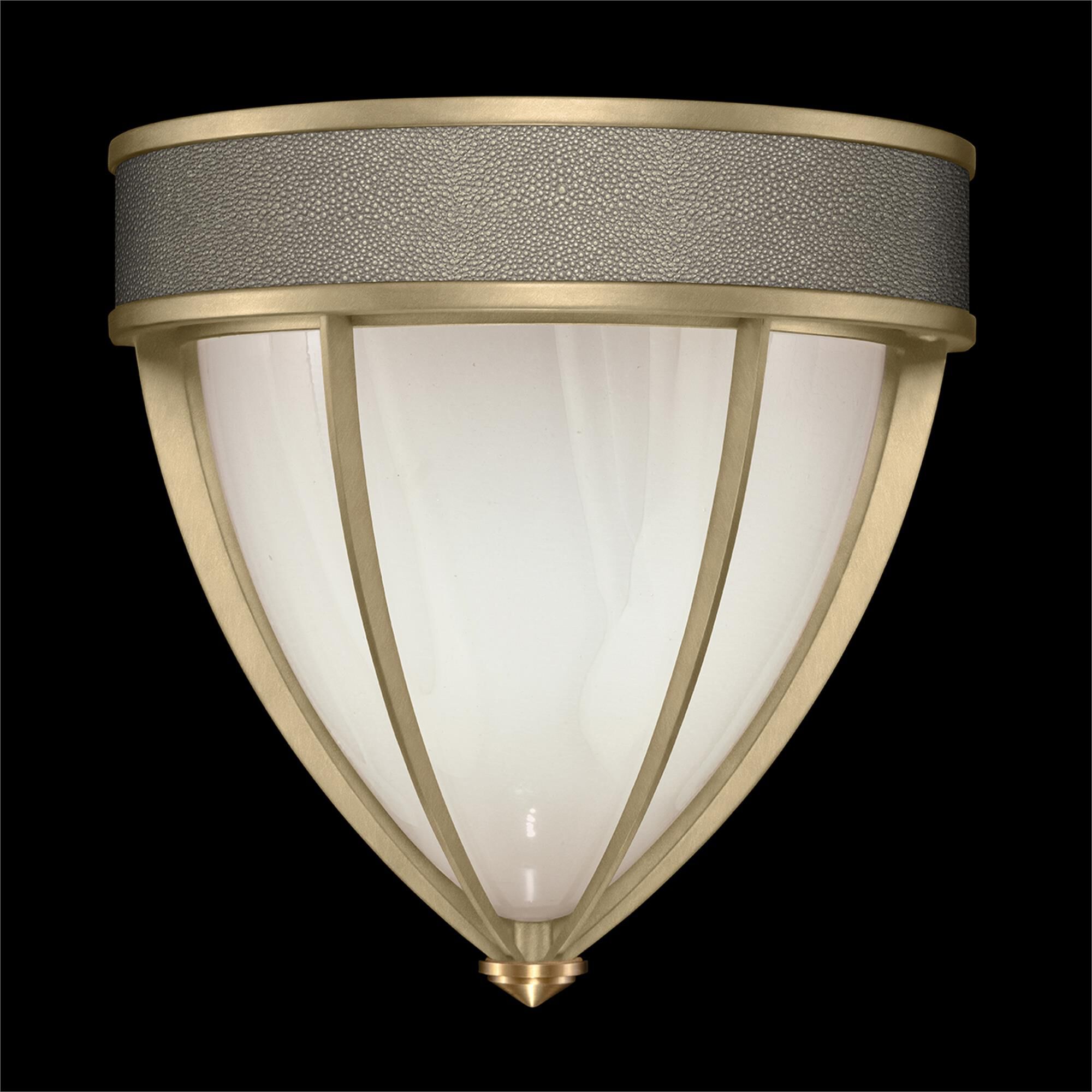 Shown in Soft Gold Leaf and Brass  finish and Coco accent
