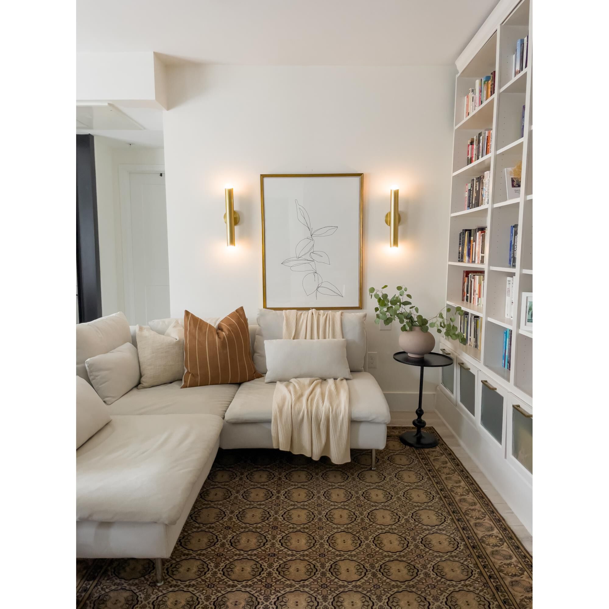 Taylor 4.75 Inch Wall Sconce by Mitzi