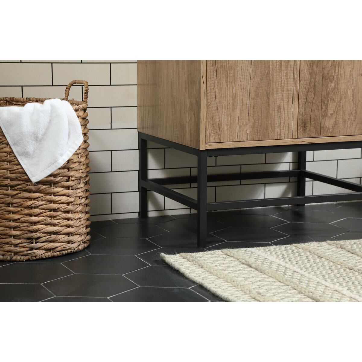 Shown in Natural Oak finish and Without Backsplash accent