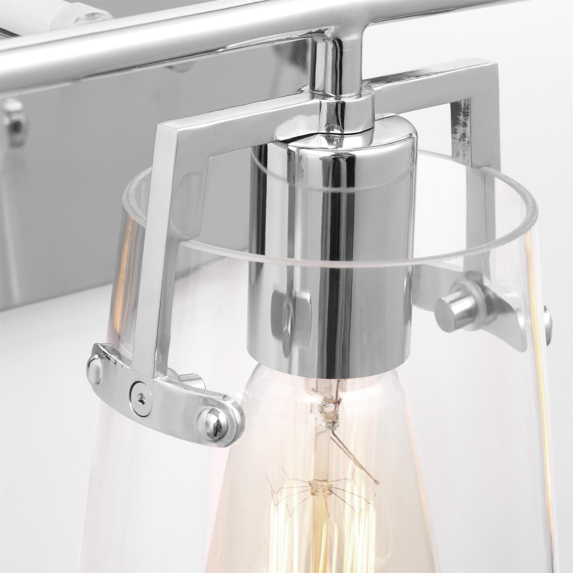 Shown in Chrome finish and Clear Glass s shade