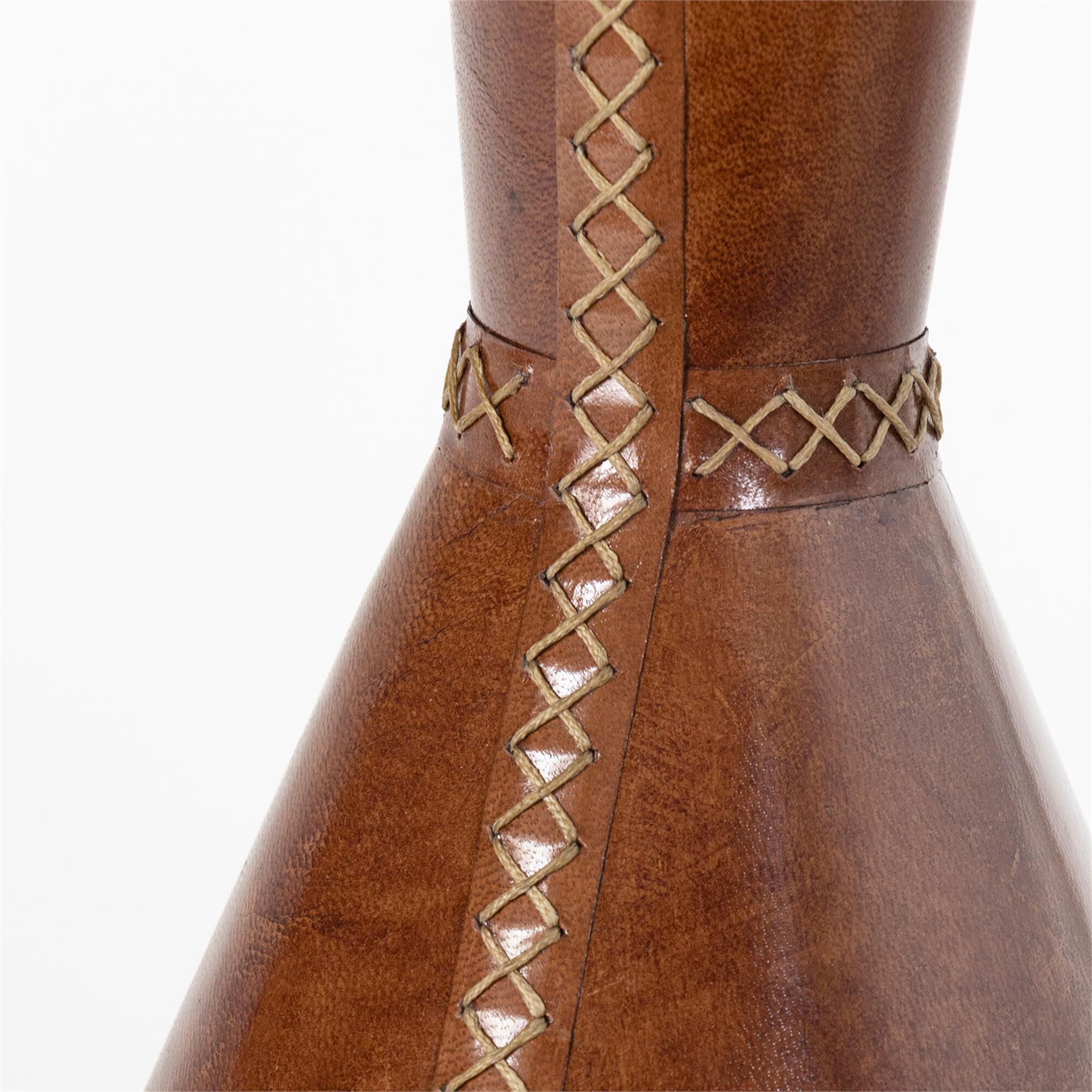 Shown in Brown finish