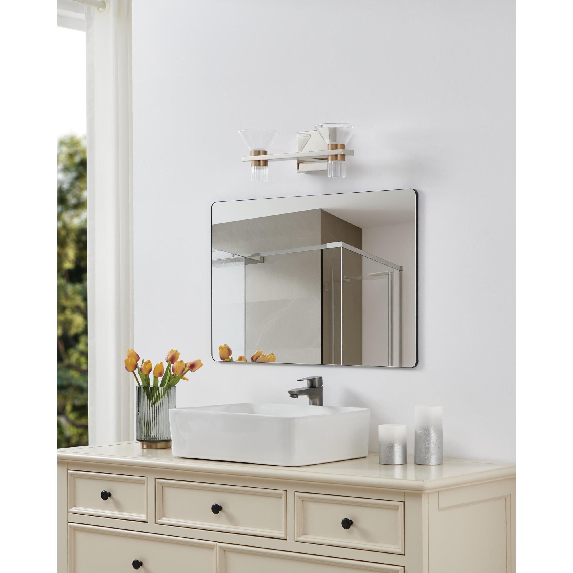 Shown in Polished Nickel finish and Clear, Clear Ribbed glass