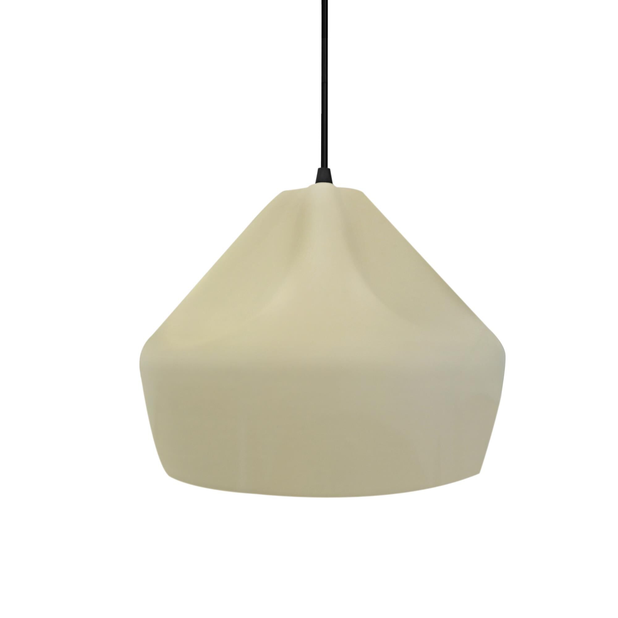 Shown in Matte Black finish and Vanilla shade