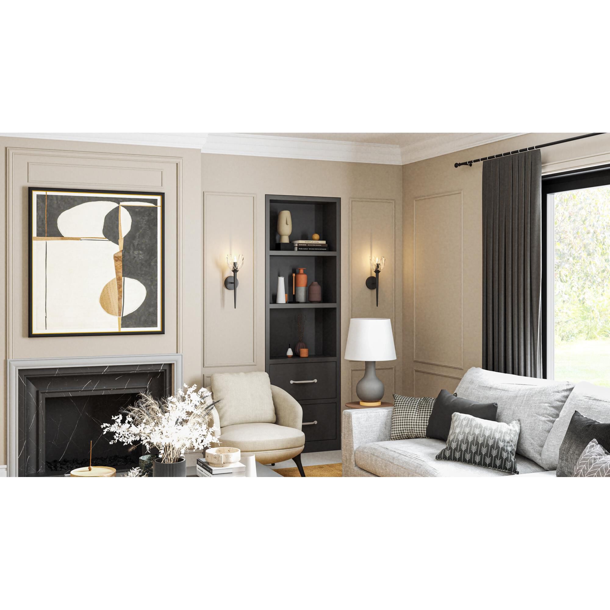 Shown in Matte Black finish and Clear glass